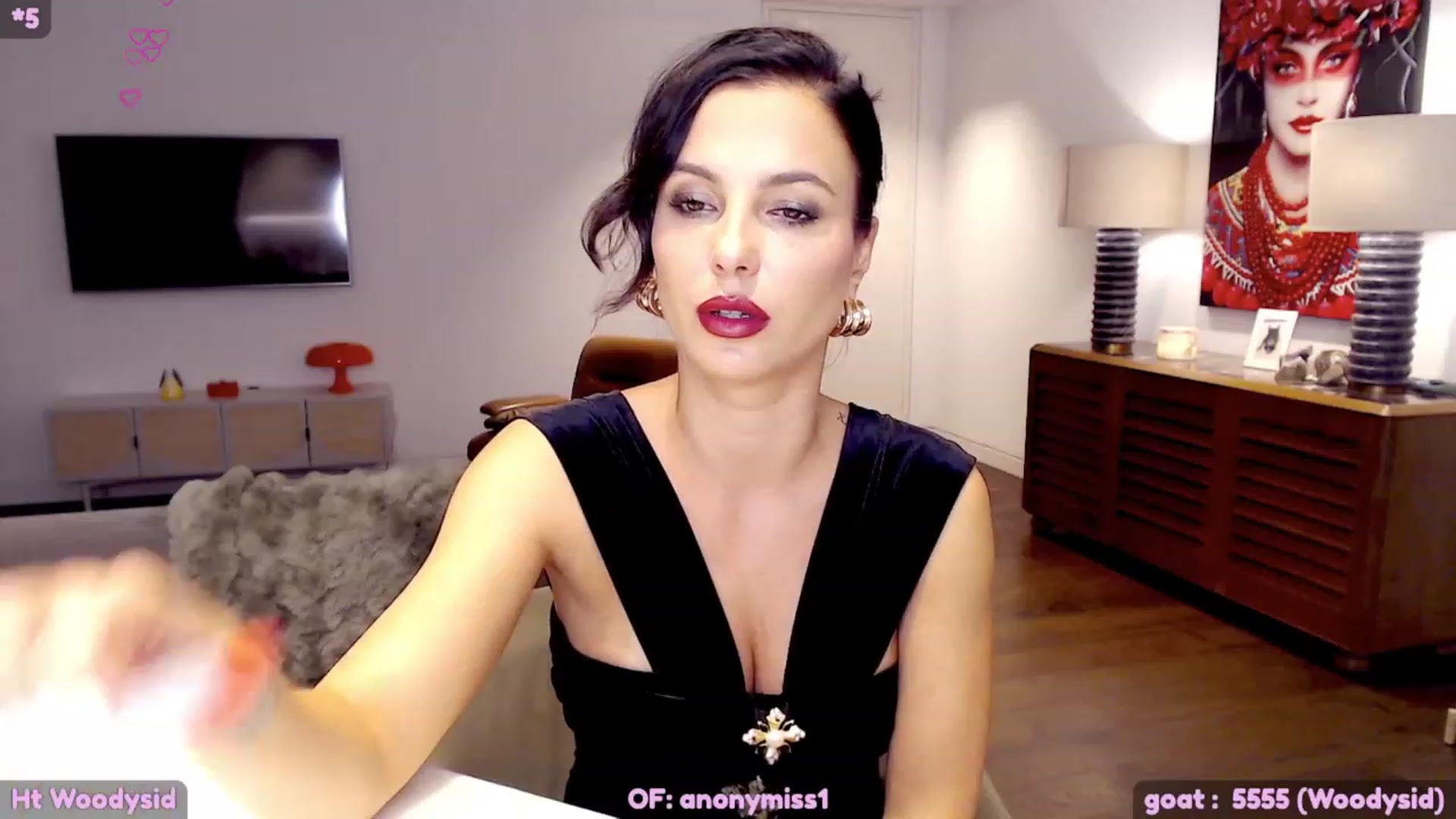 Gallery image thumbnail from Maze__'s myfreecams stream on, 02/08/2024, 23:35 image 4 of 20