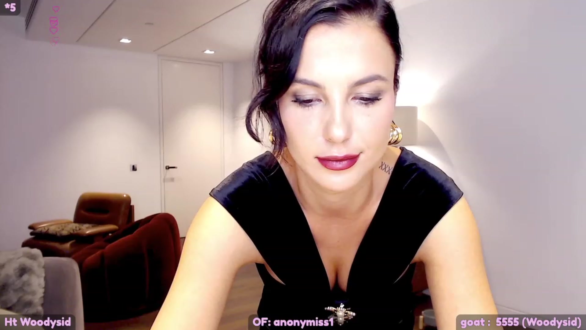 Gallery image thumbnail from Maze__'s myfreecams stream on, 02/09/2024, 24:01 image 6 of 20