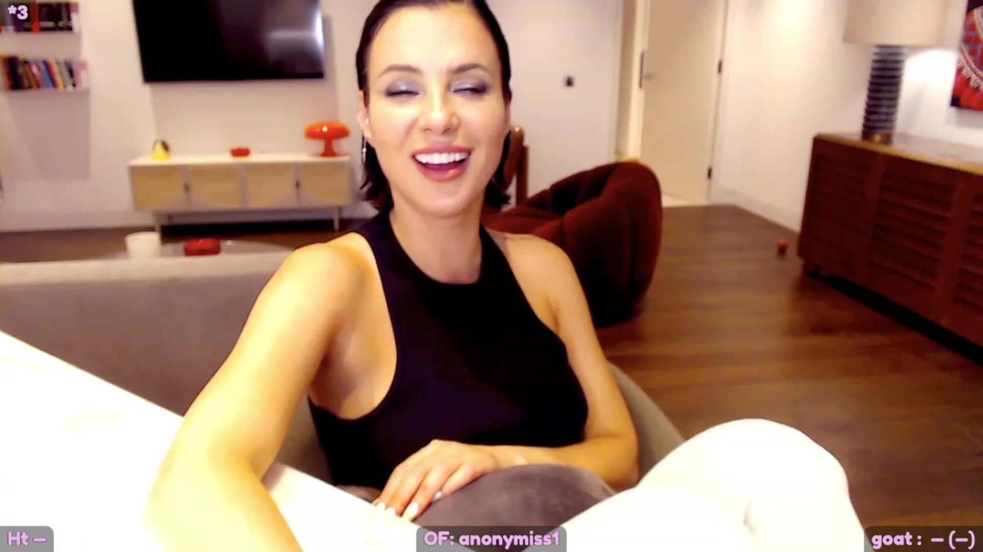 Gallery image thumbnail from Maze__'s myfreecams stream on, 02/20/2024, 01:03 image 15 of 20