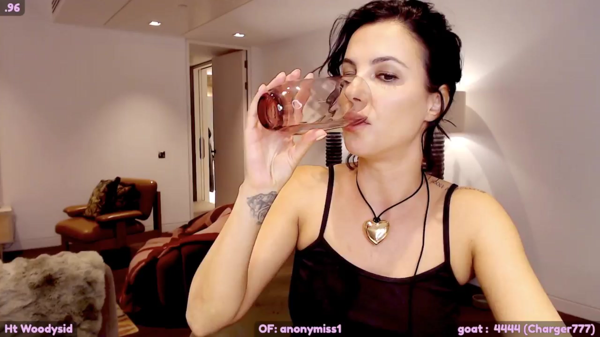 Gallery image thumbnail from Maze__'s myfreecams stream on, 04/07/2024, 21:23 image 1 of 20