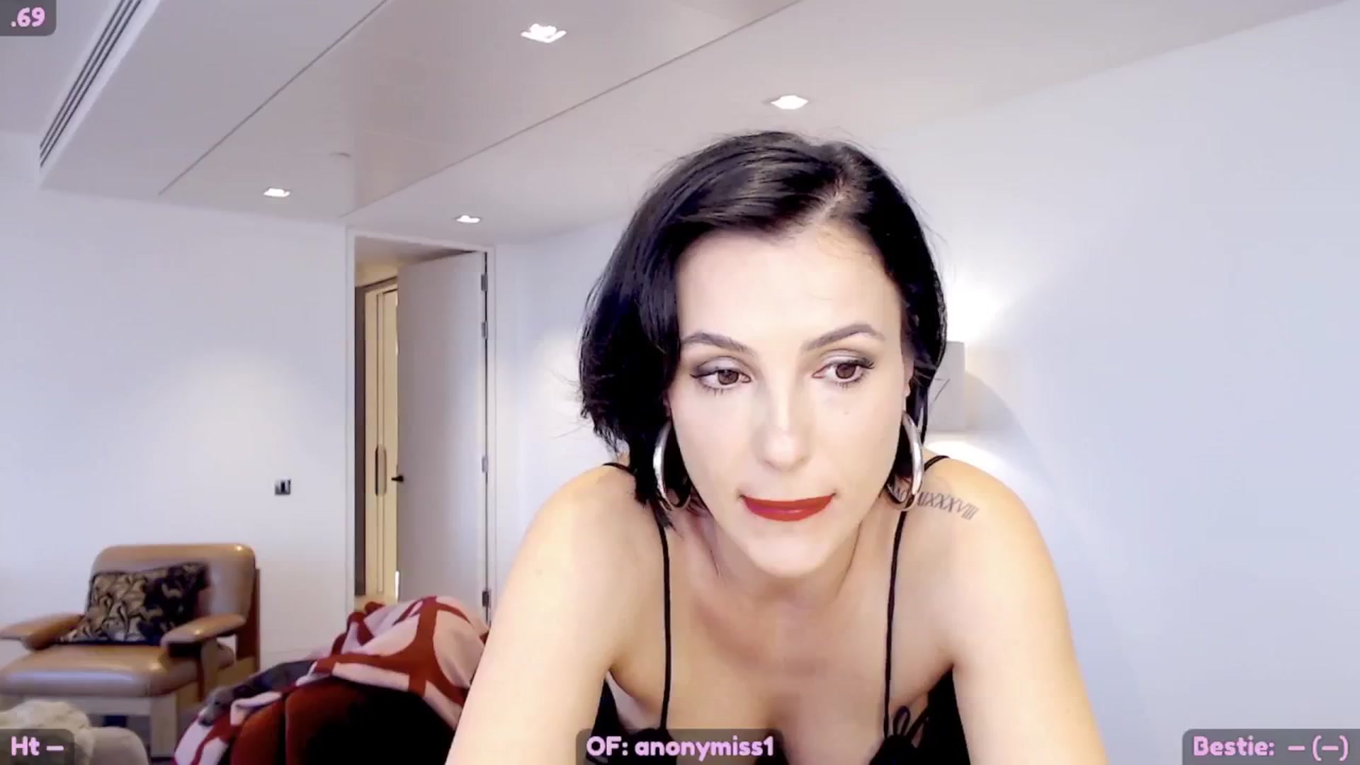 Gallery image thumbnail from Maze__'s myfreecams stream on, 06/22/2024, 19:13 image 15 of 20