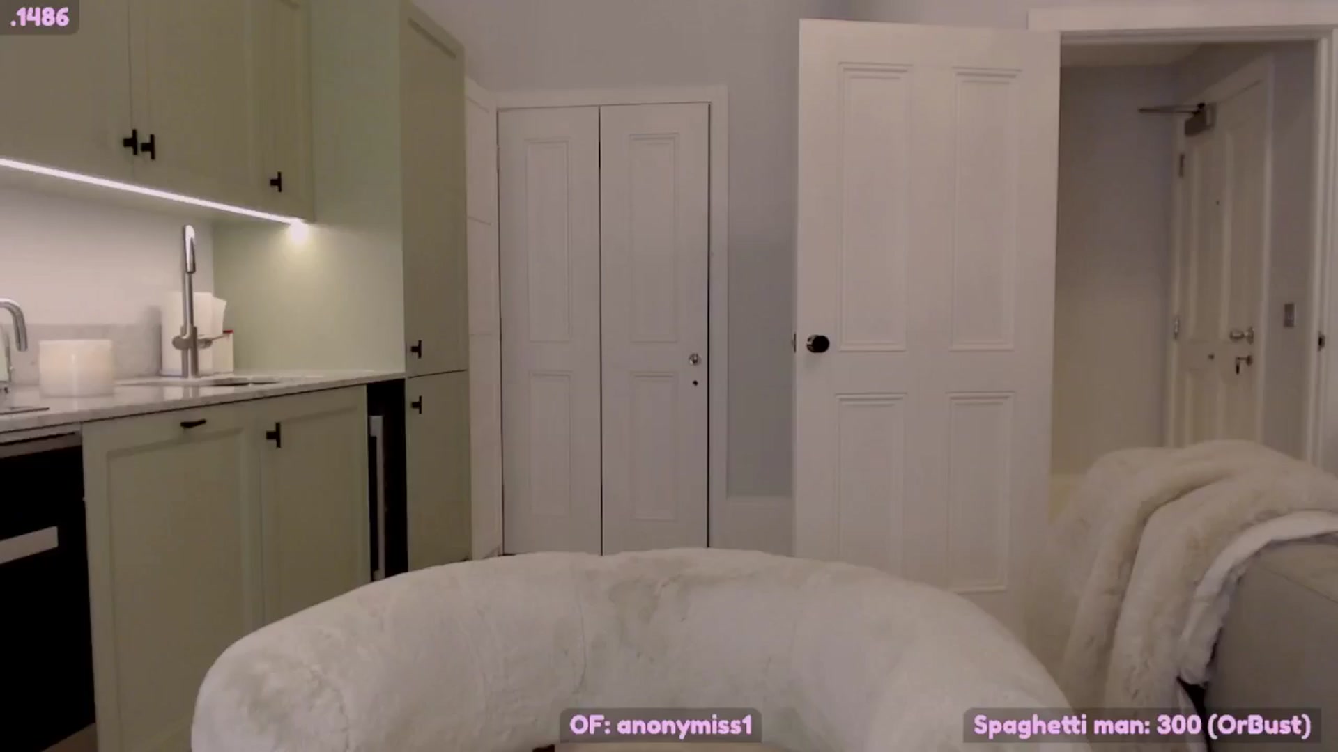 Gallery image thumbnail from Maze__'s myfreecams stream on, 10/18/2024, 19:40 image 19 of 20