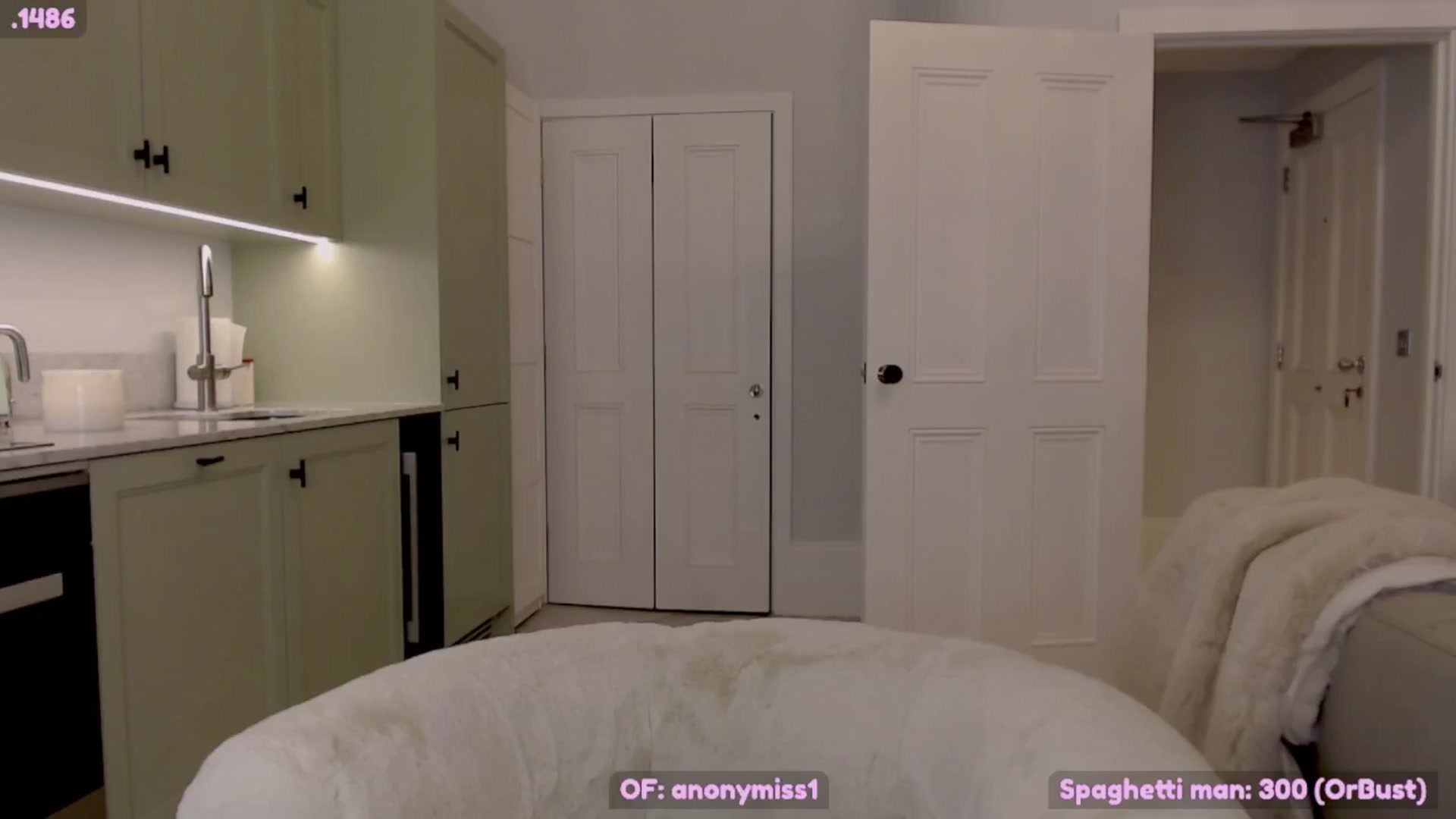 Gallery image thumbnail from Maze__'s myfreecams stream on, 10/18/2024, 19:40 image 6 of 20