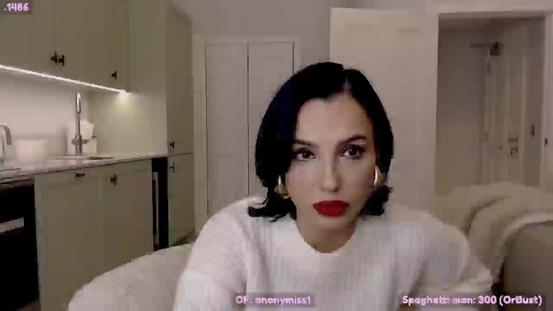 Gallery image thumbnail from Maze__'s myfreecams stream on, 10/18/2024, 19:40 image 2 of 20