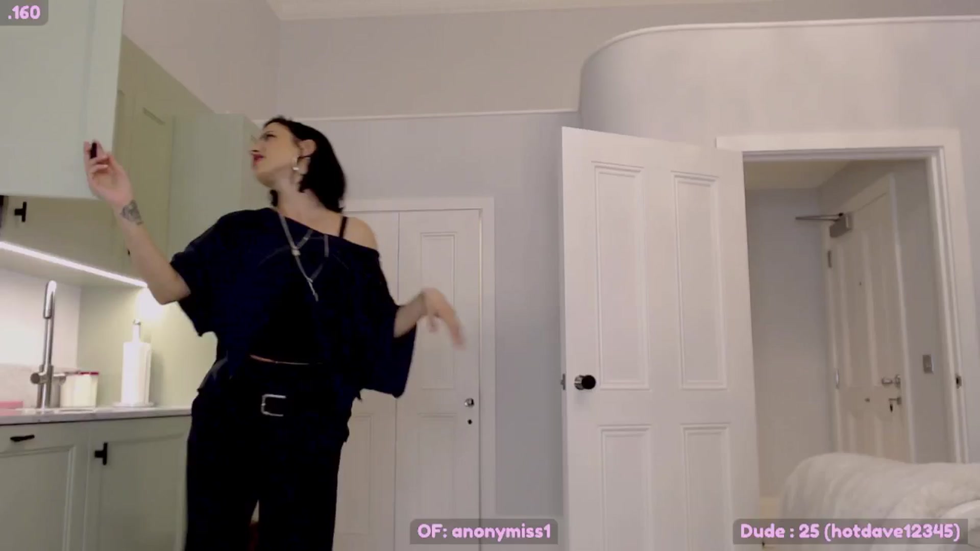 Gallery image thumbnail from Maze__'s myfreecams stream on, 11/08/2024, 22:22 image 13 of 20