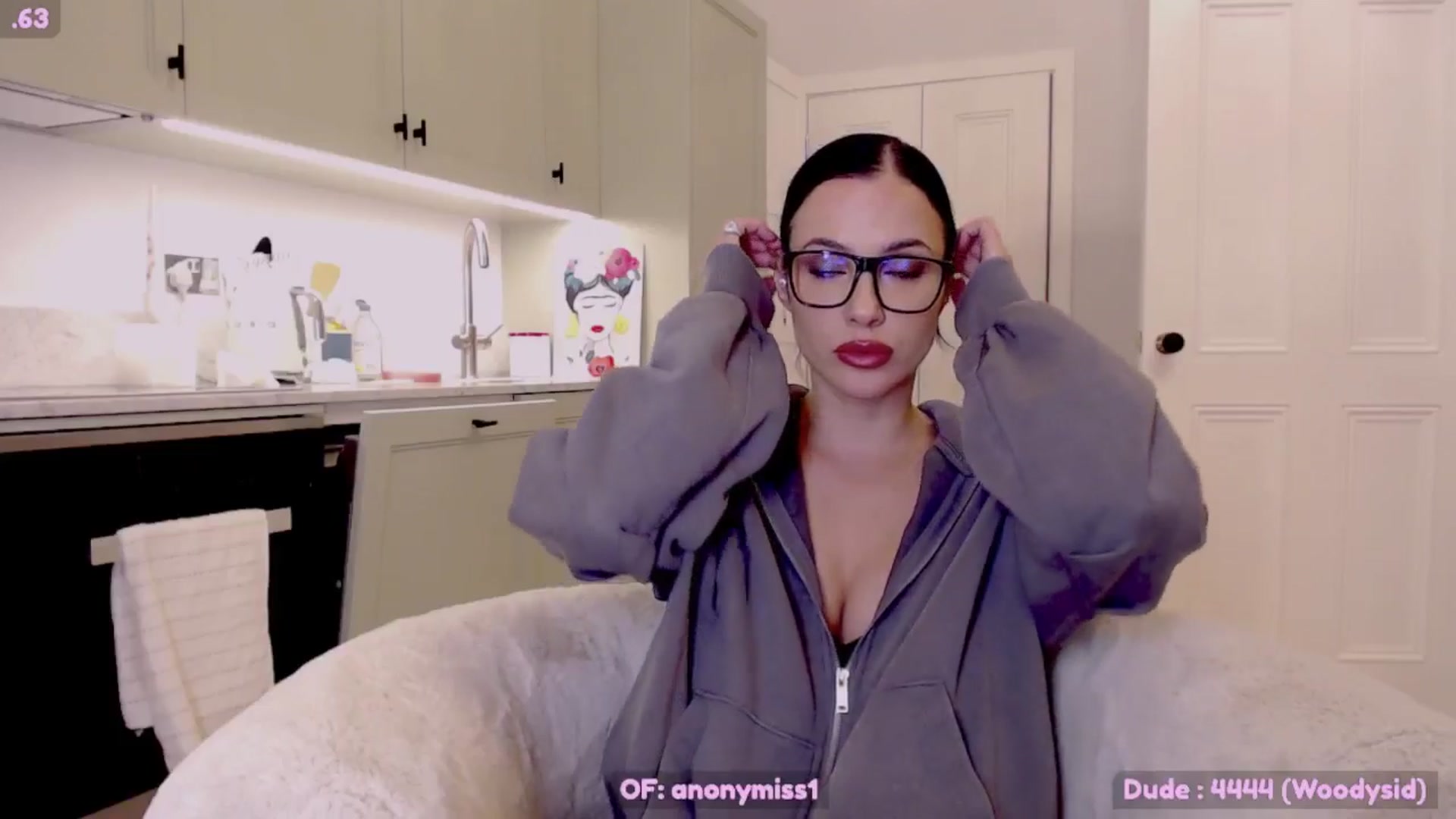 Gallery image thumbnail from Maze__'s myfreecams stream on, 11/17/2024, 01:25 image 11 of 20