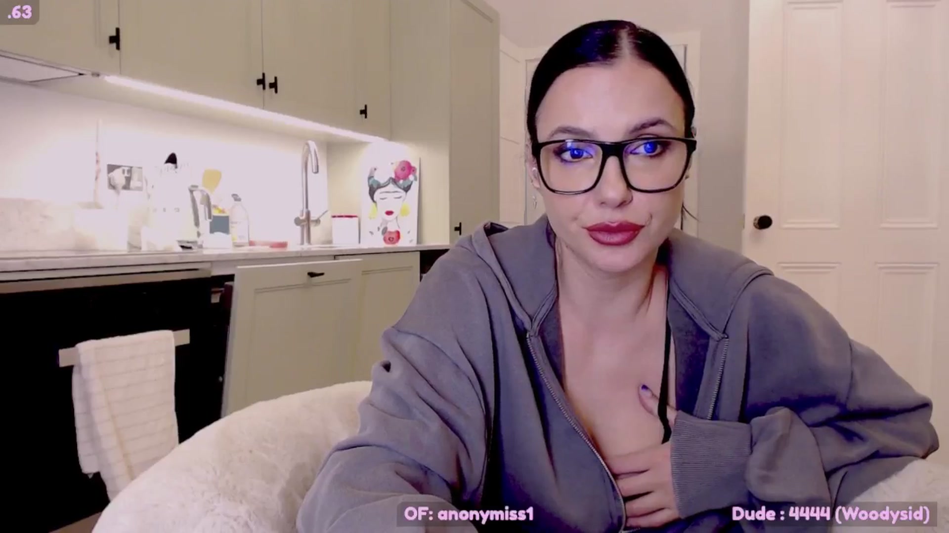 Gallery image thumbnail from Maze__'s myfreecams stream on, 11/17/2024, 01:25 image 12 of 20