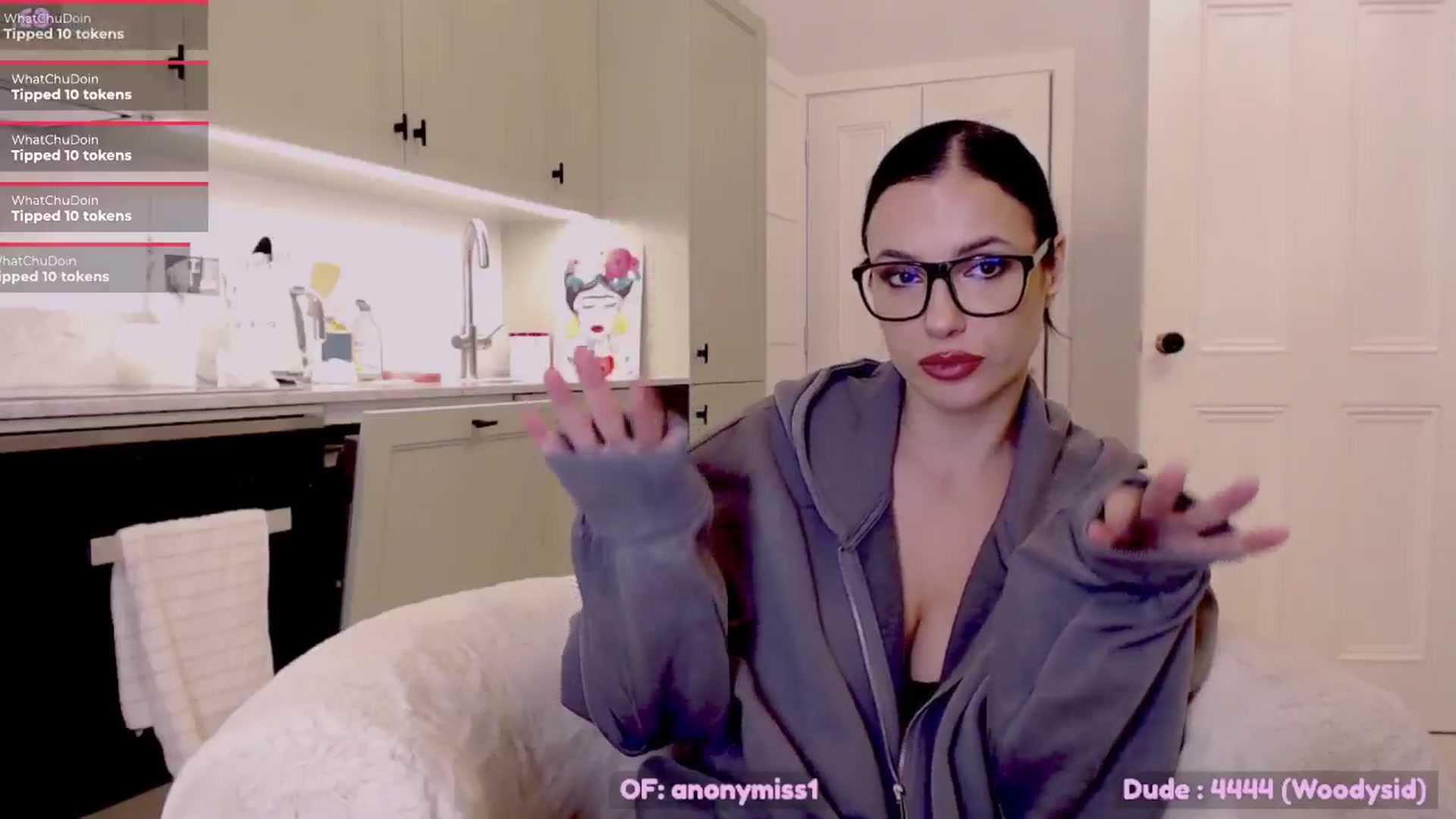 Gallery image thumbnail from Maze__'s myfreecams stream on, 11/17/2024, 01:25 image 7 of 20