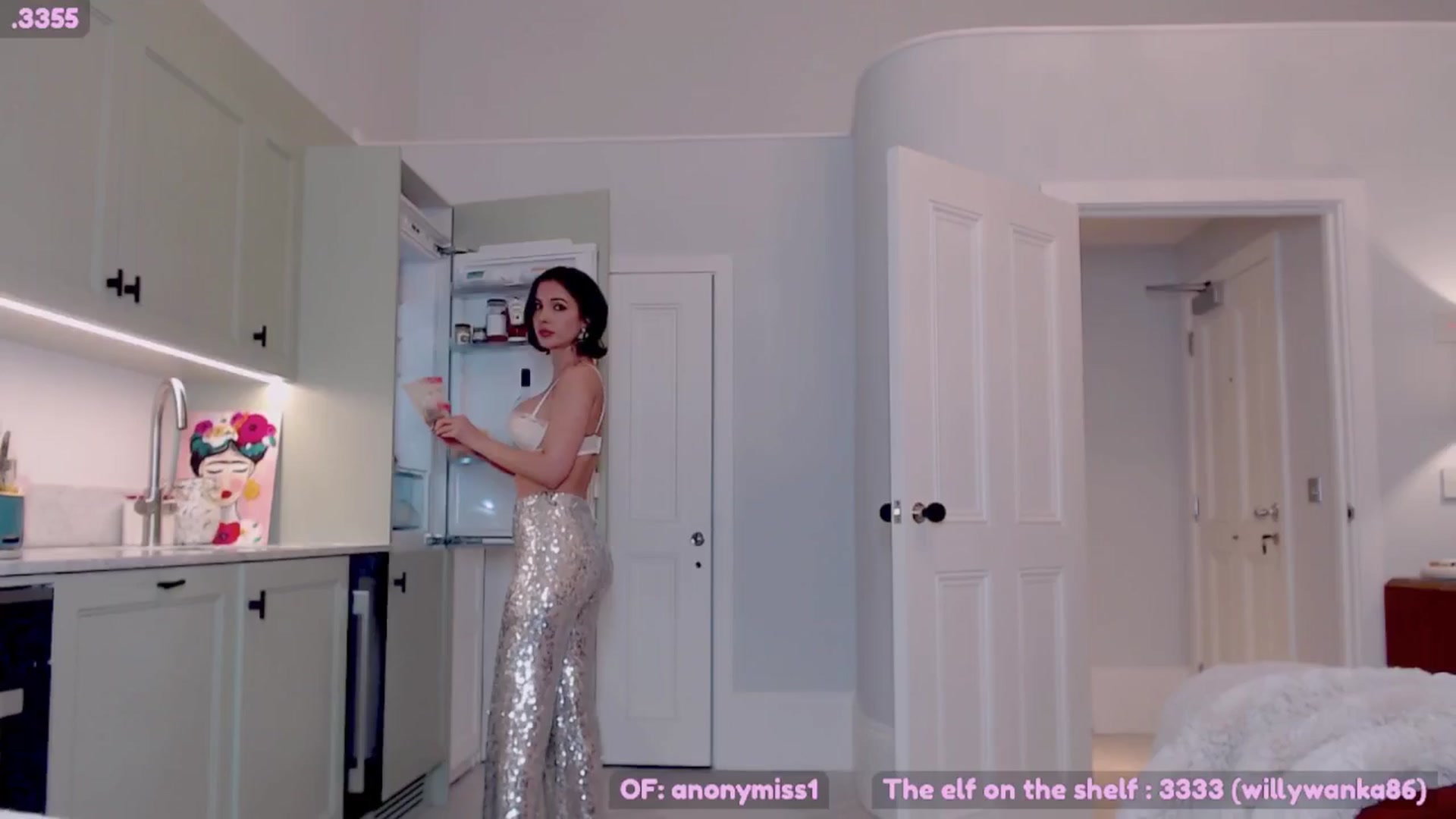 Gallery image thumbnail from Maze__'s myfreecams stream on, 12/22/2024, 24:04 image 7 of 20