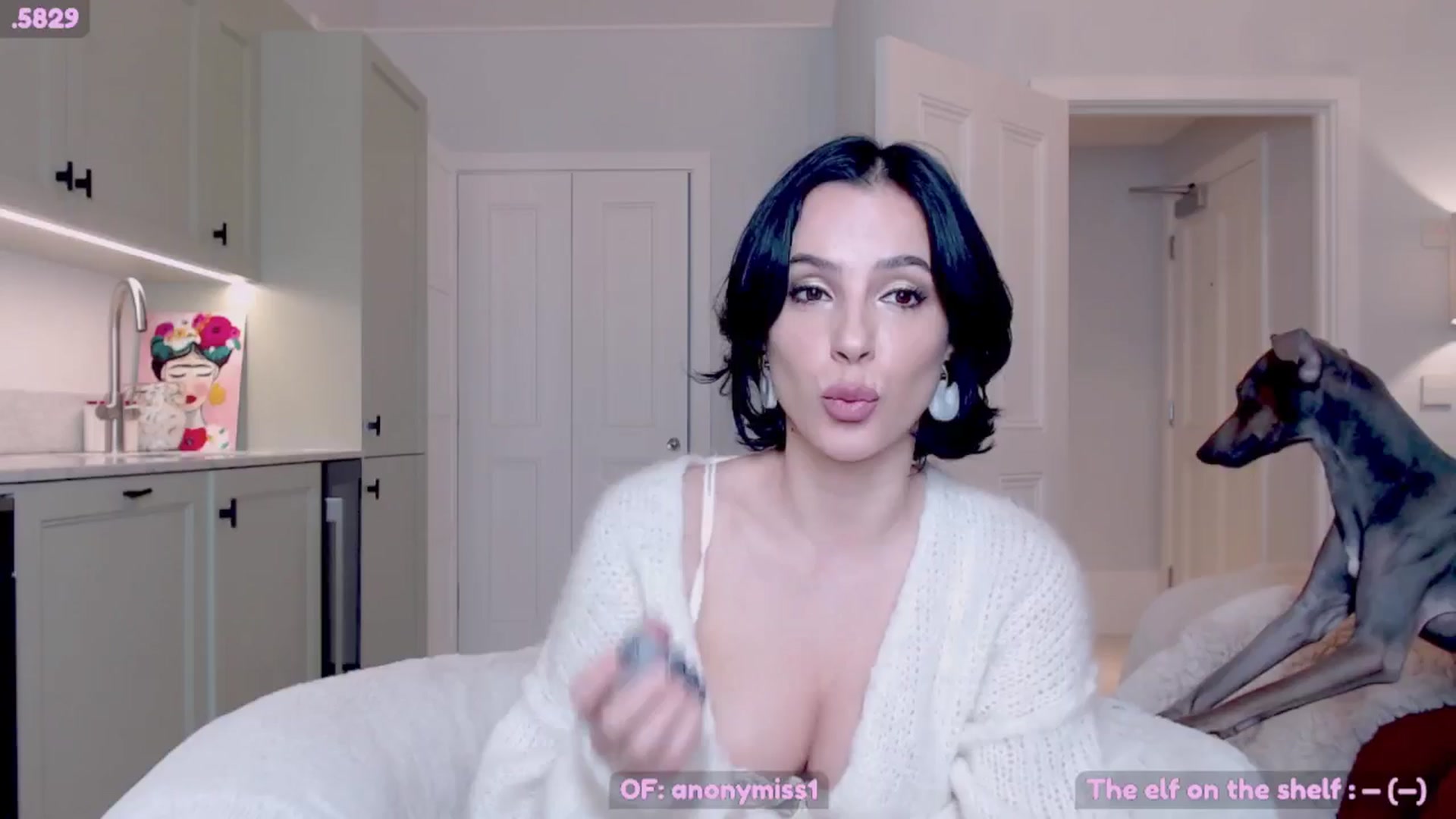 Gallery image thumbnail from Maze__'s myfreecams stream on, 12/22/2024, 24:04 image 2 of 20