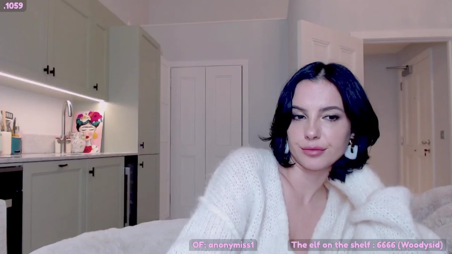 Gallery image thumbnail from Maze__'s myfreecams stream on, 12/22/2024, 24:21 image 19 of 20