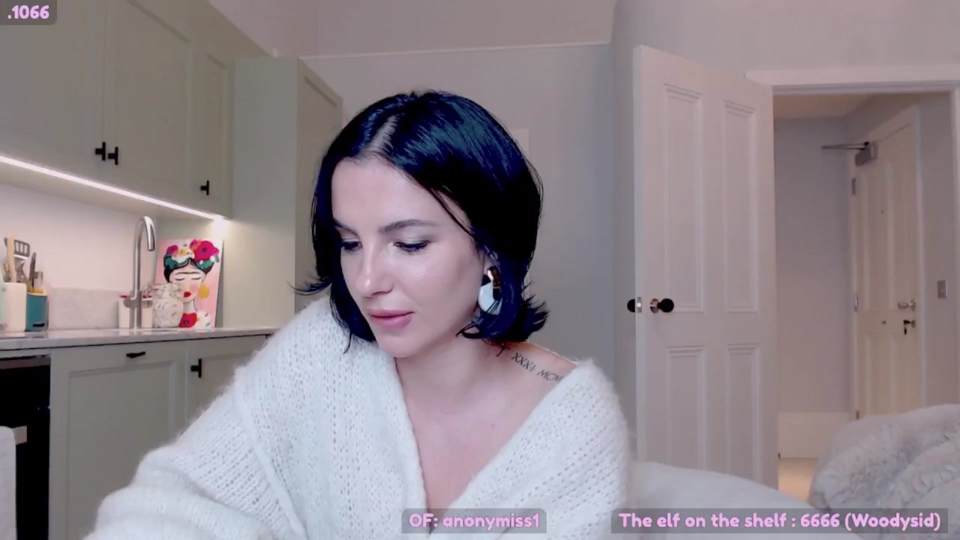 Gallery image thumbnail from Maze__'s myfreecams stream on, 12/22/2024, 24:21 image 12 of 20