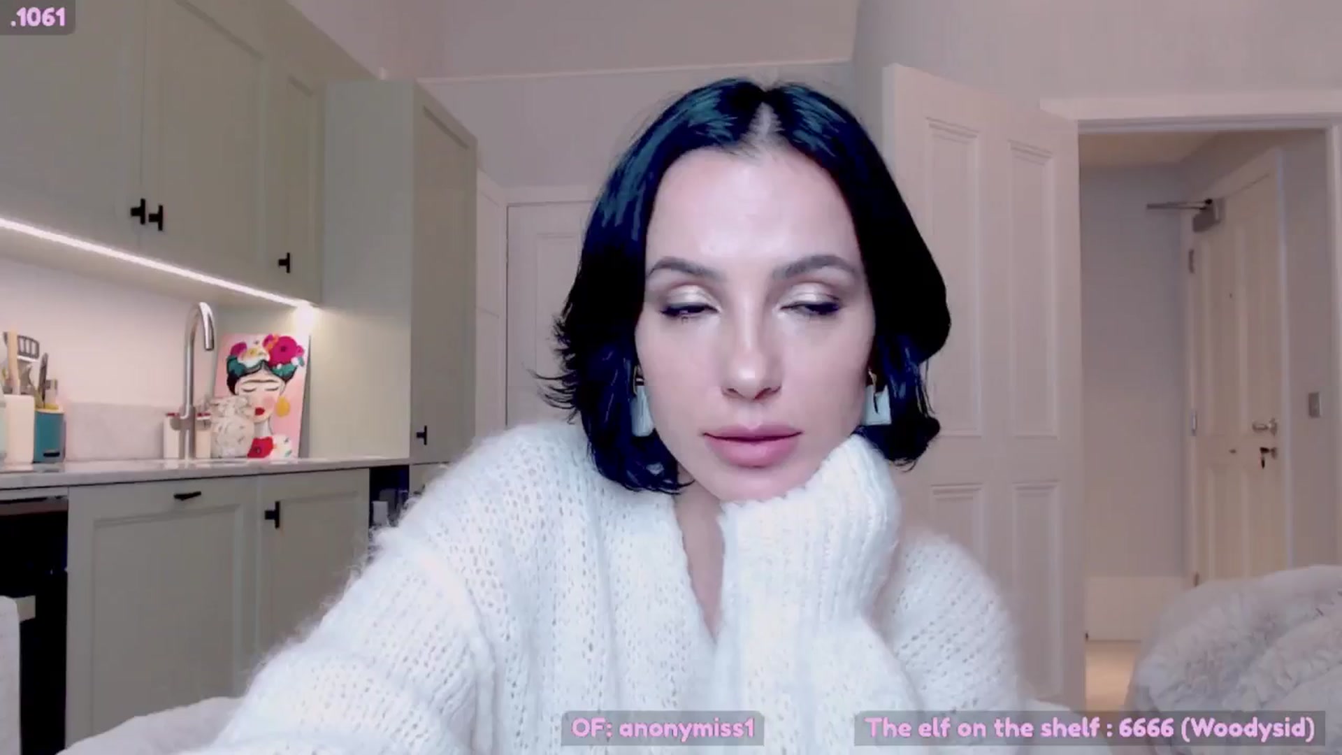 Gallery image thumbnail from Maze__'s myfreecams stream on, 12/22/2024, 24:21 image 15 of 20