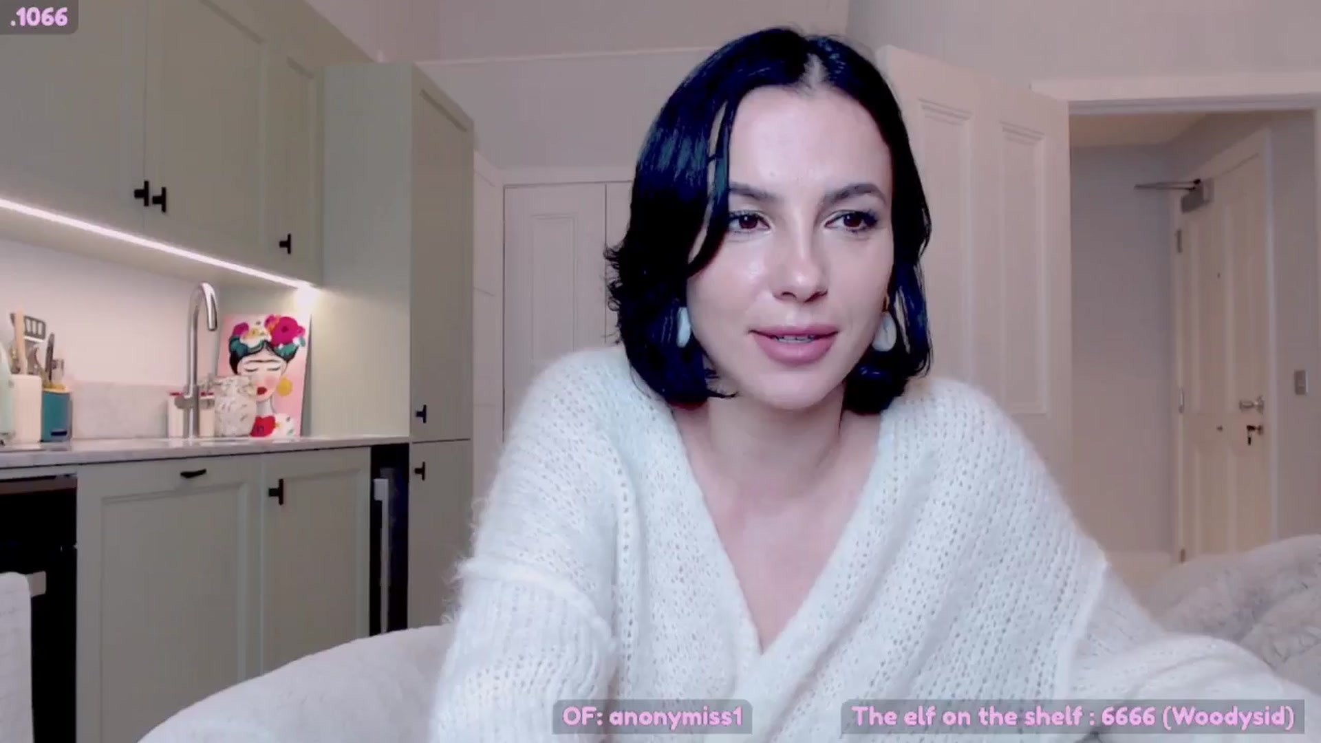 Gallery image thumbnail from Maze__'s myfreecams stream on, 12/22/2024, 24:21 image 1 of 20