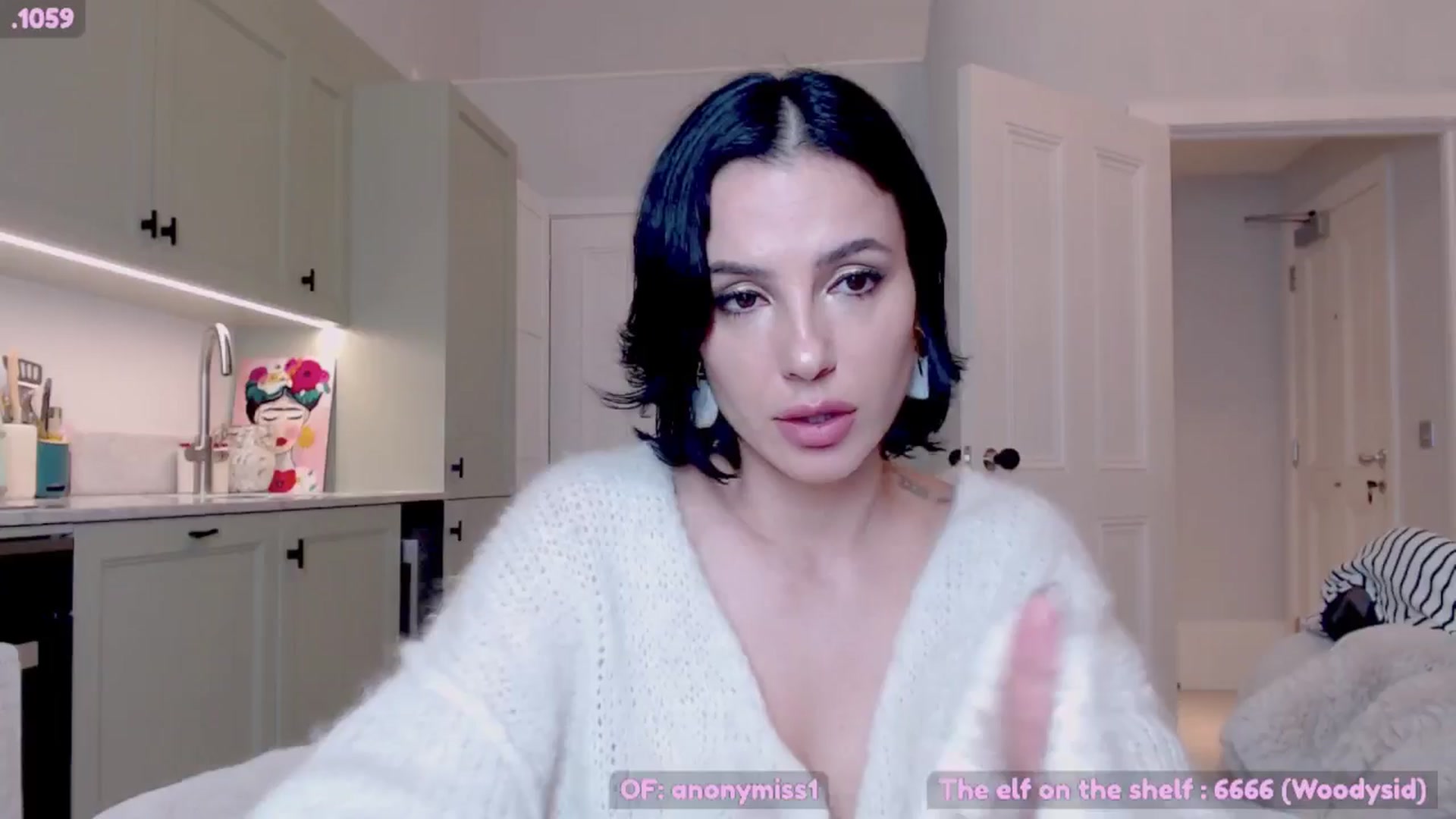 Gallery image thumbnail from Maze__'s myfreecams stream on, 12/22/2024, 24:21 image 18 of 20