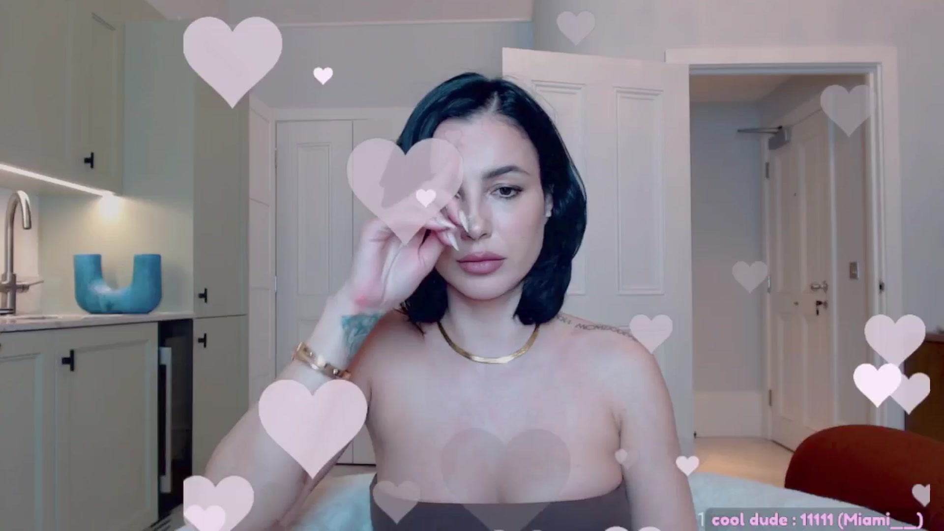 Gallery image thumbnail from Maze__'s myfreecams stream on, 02/23/2025, 01:05 image 12 of 20