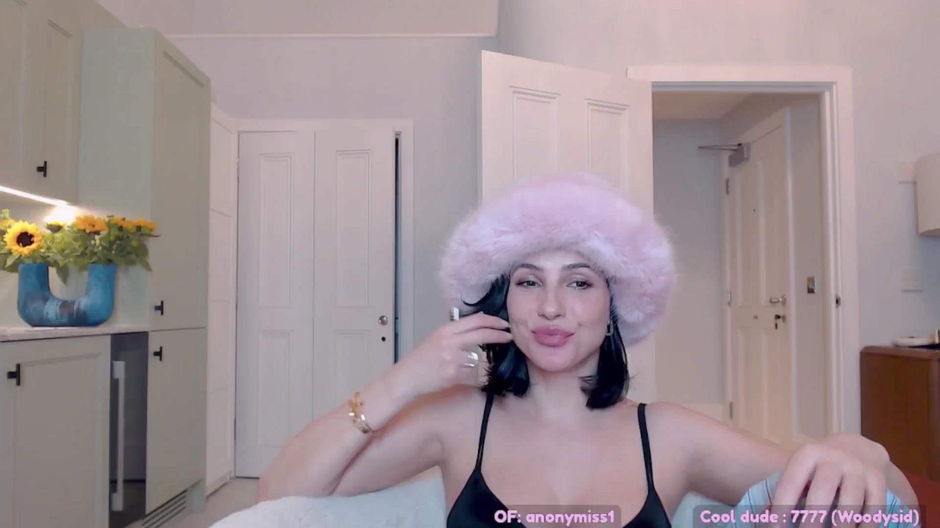 Gallery image thumbnail from Maze__'s myfreecams stream on, 02/27/2025, 02:00 image 13 of 20