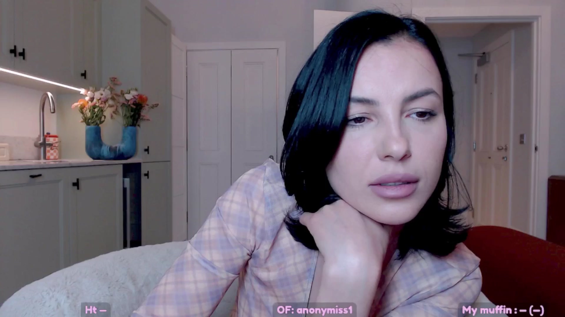 Gallery image thumbnail from Maze__'s myfreecams stream on, 04/01/2025, 20:59 image 2 of 20