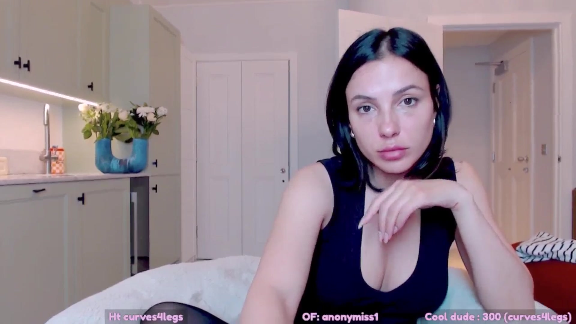 Gallery image thumbnail from Maze__'s myfreecams stream on, 04/04/2025, 22:52 image 6 of 20