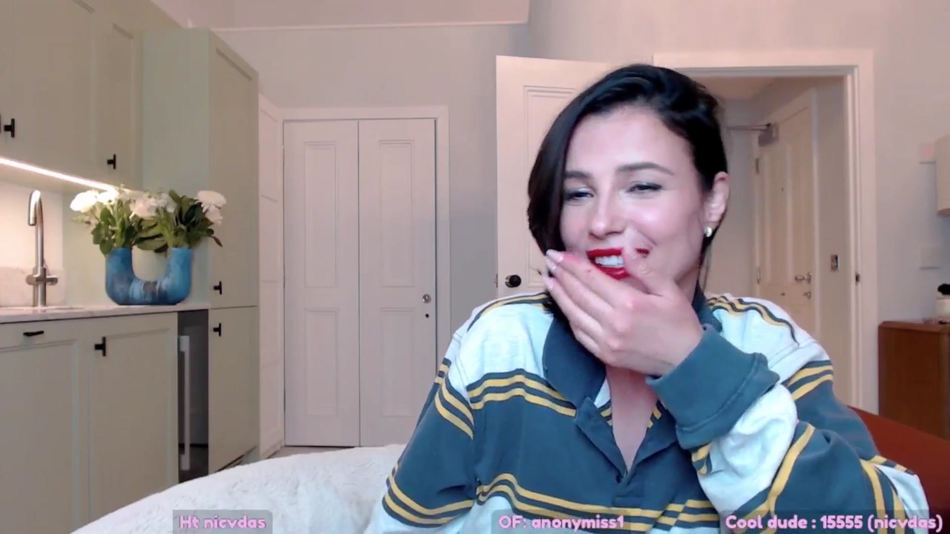Gallery image thumbnail from Maze__'s myfreecams stream on, 04/06/2025, 24:35 image 15 of 20