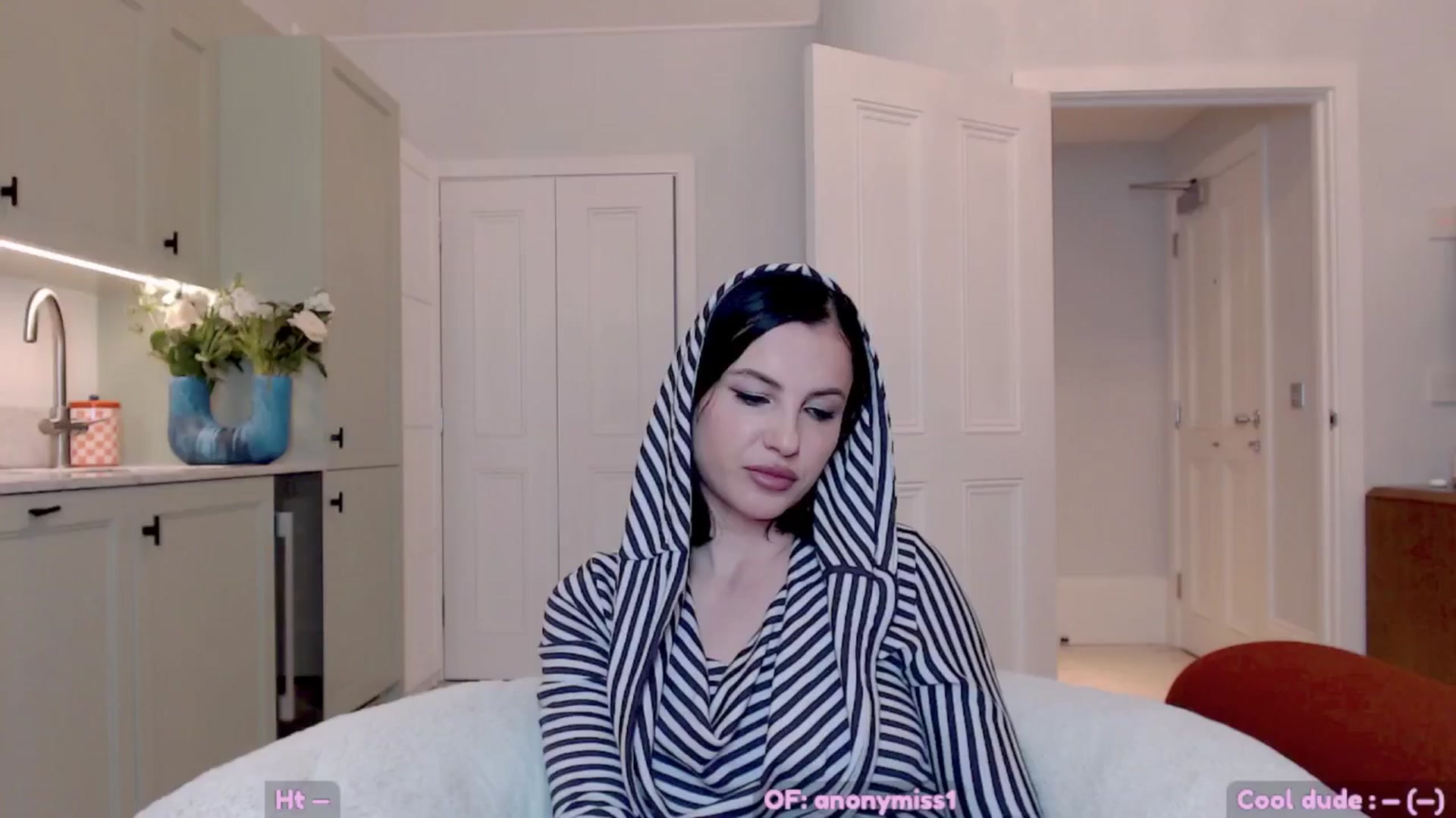 Gallery image thumbnail from Maze__'s myfreecams stream on, 04/08/2025, 22:43 image 16 of 20