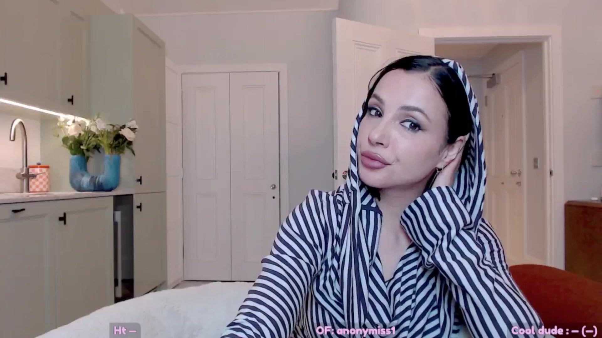 Gallery image thumbnail from Maze__'s myfreecams stream on, 04/08/2025, 22:43 image 13 of 20