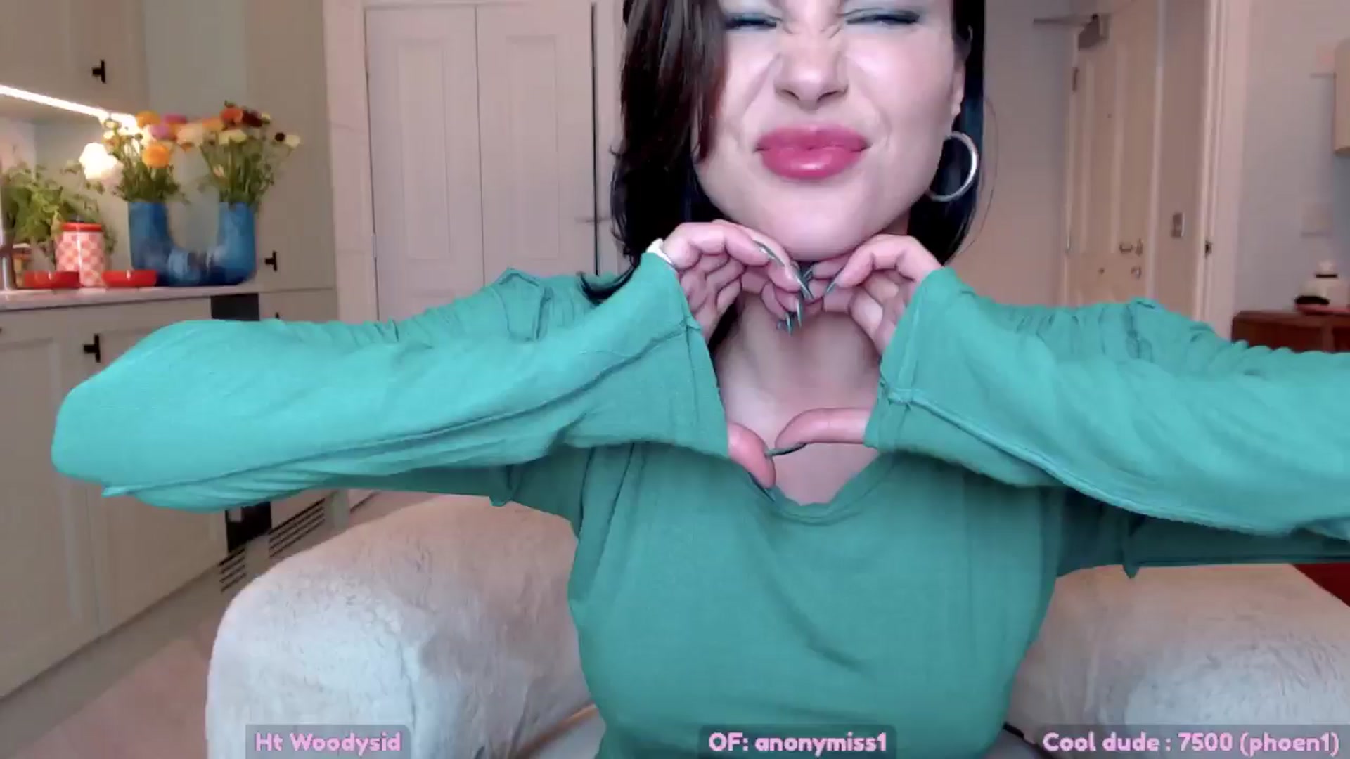 Gallery image thumbnail from Maze__'s myfreecams stream on, 04/13/2025, 23:12 image 18 of 20
