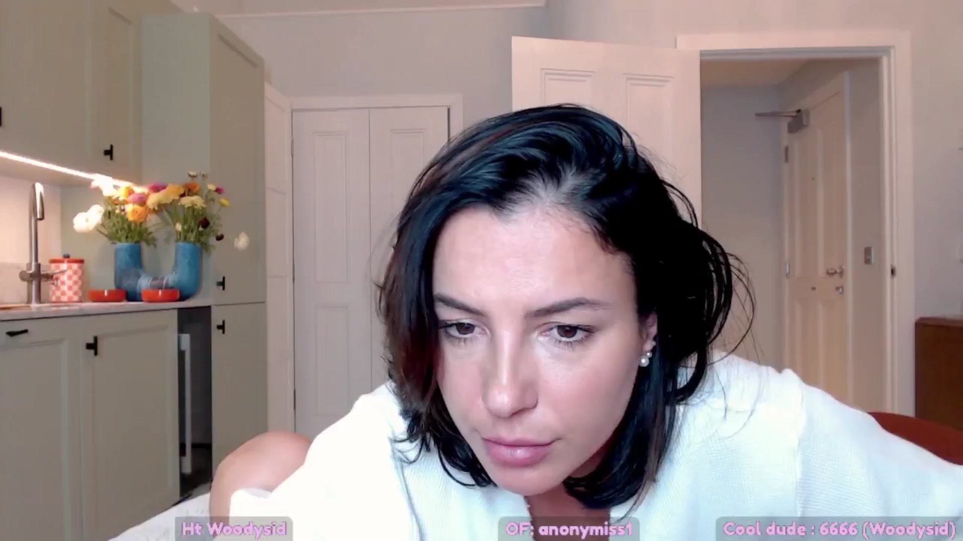 Gallery image thumbnail from Maze__'s myfreecams stream on, 04/16/2025, 23:41 image 14 of 20