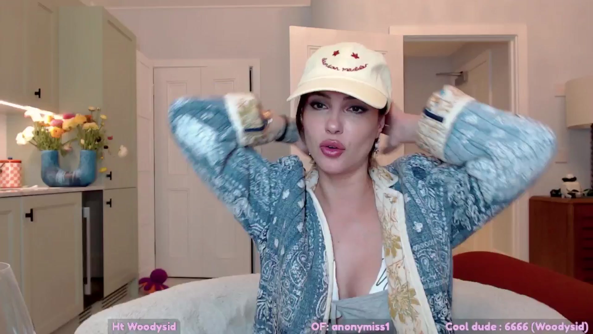 Gallery image thumbnail from Maze__'s myfreecams stream on, 04/18/2025, 03:03 image 18 of 20