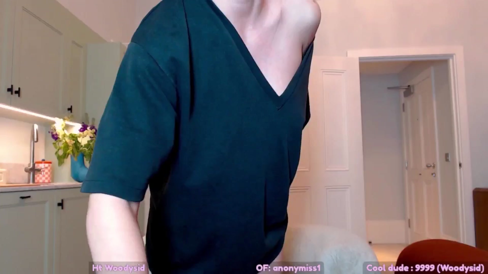 Gallery image thumbnail from Maze__'s myfreecams stream on, 04/28/2025, 22:58 image 12 of 20