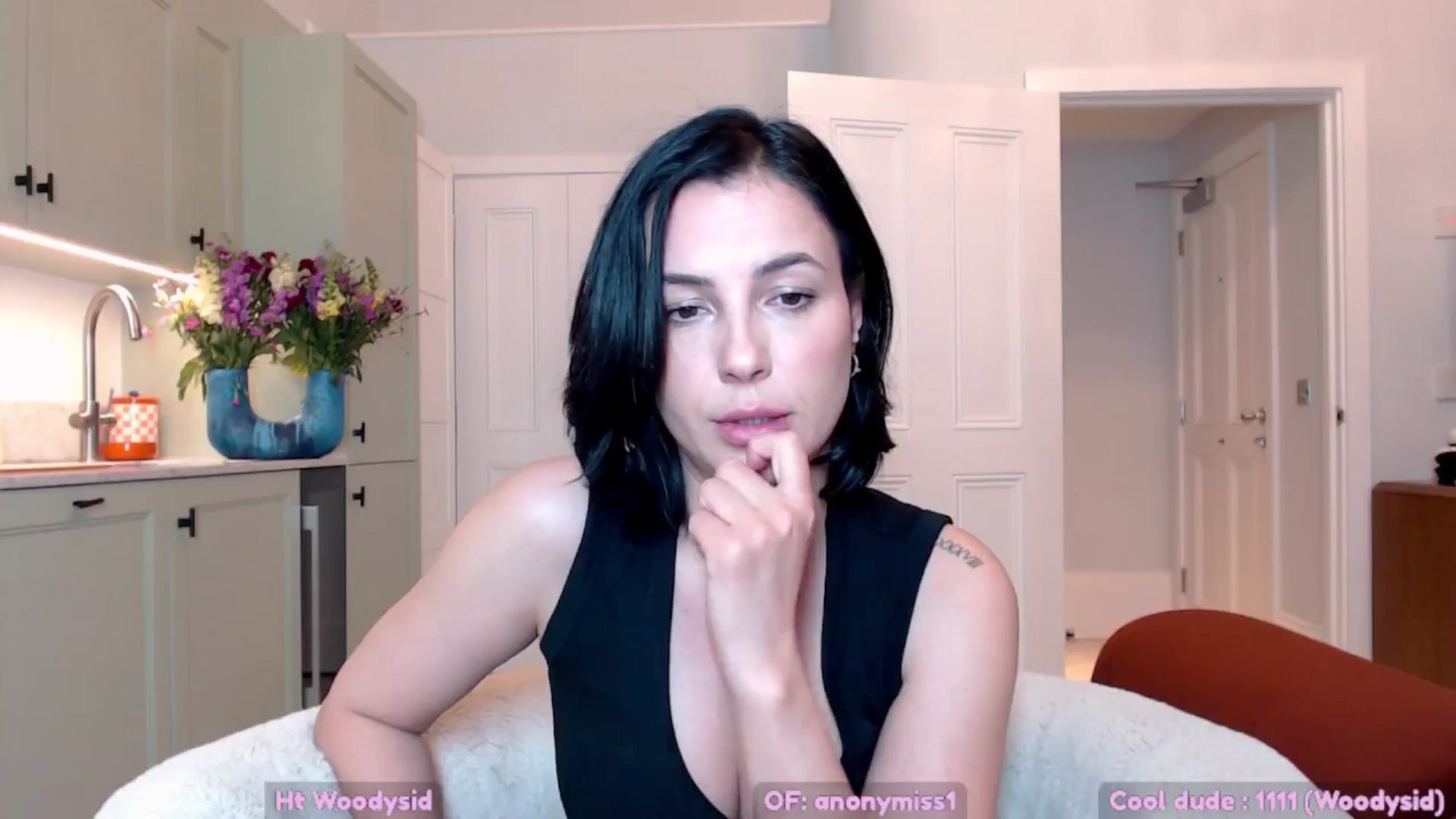 Gallery image thumbnail from Maze__'s myfreecams stream on, 05/17/2025, 23:05 image 18 of 20