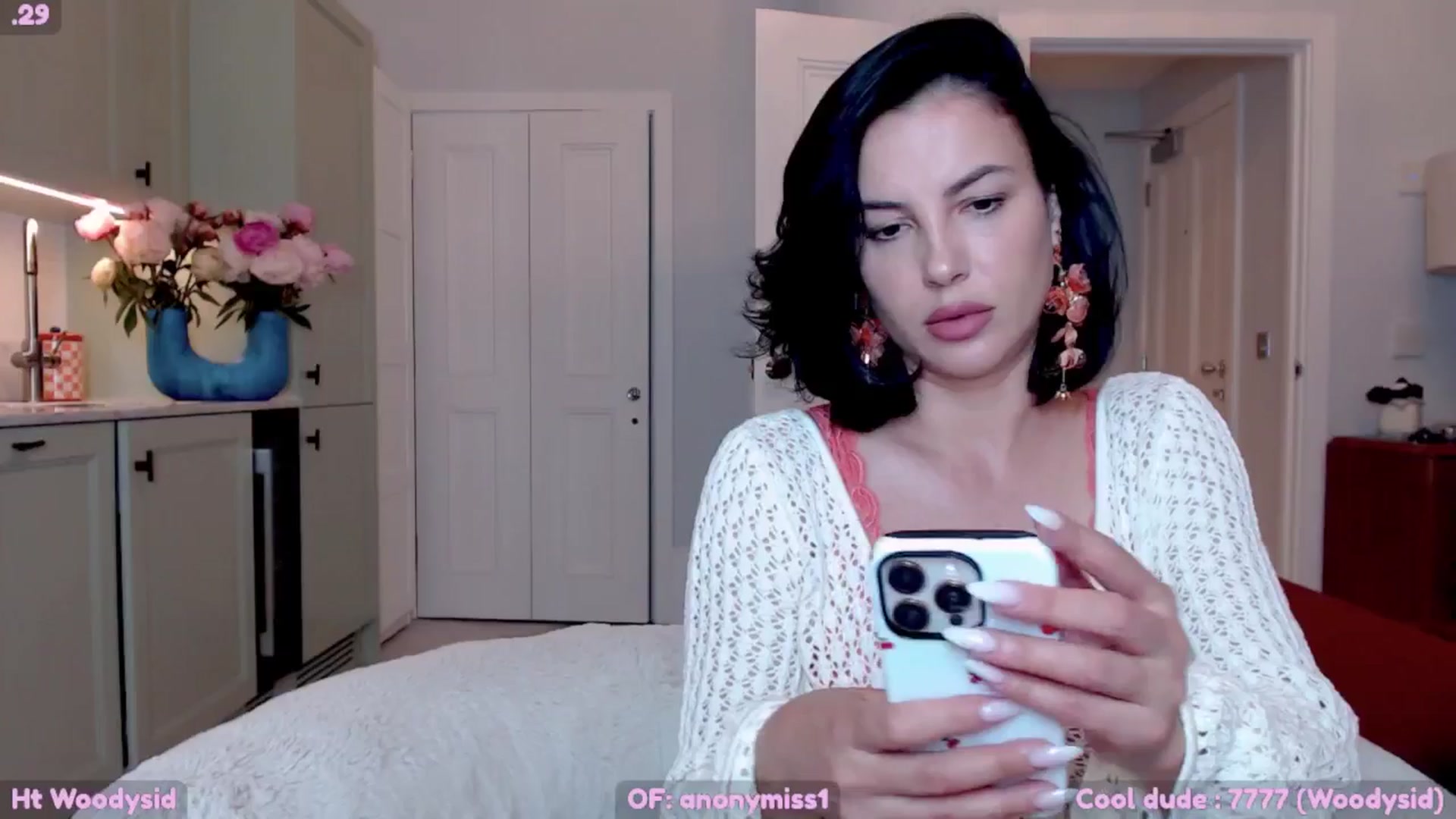 Gallery image thumbnail from Maze__'s myfreecams stream on, 06/15/2025, 22:12 image 4 of 20