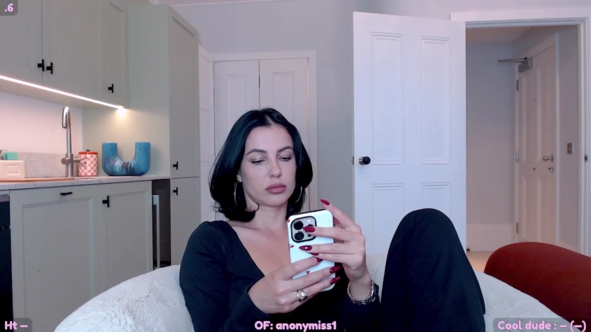 Gallery image thumbnail from Maze__'s myfreecams stream on, 06/28/2025, 24:27 image 1 of 20