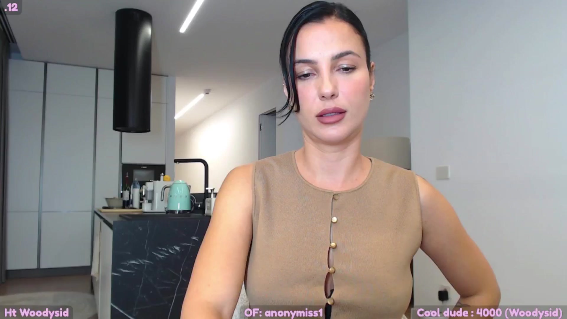 Gallery image thumbnail from Maze__'s myfreecams stream on, 10/04/2025, 21:55 image 4 of 20