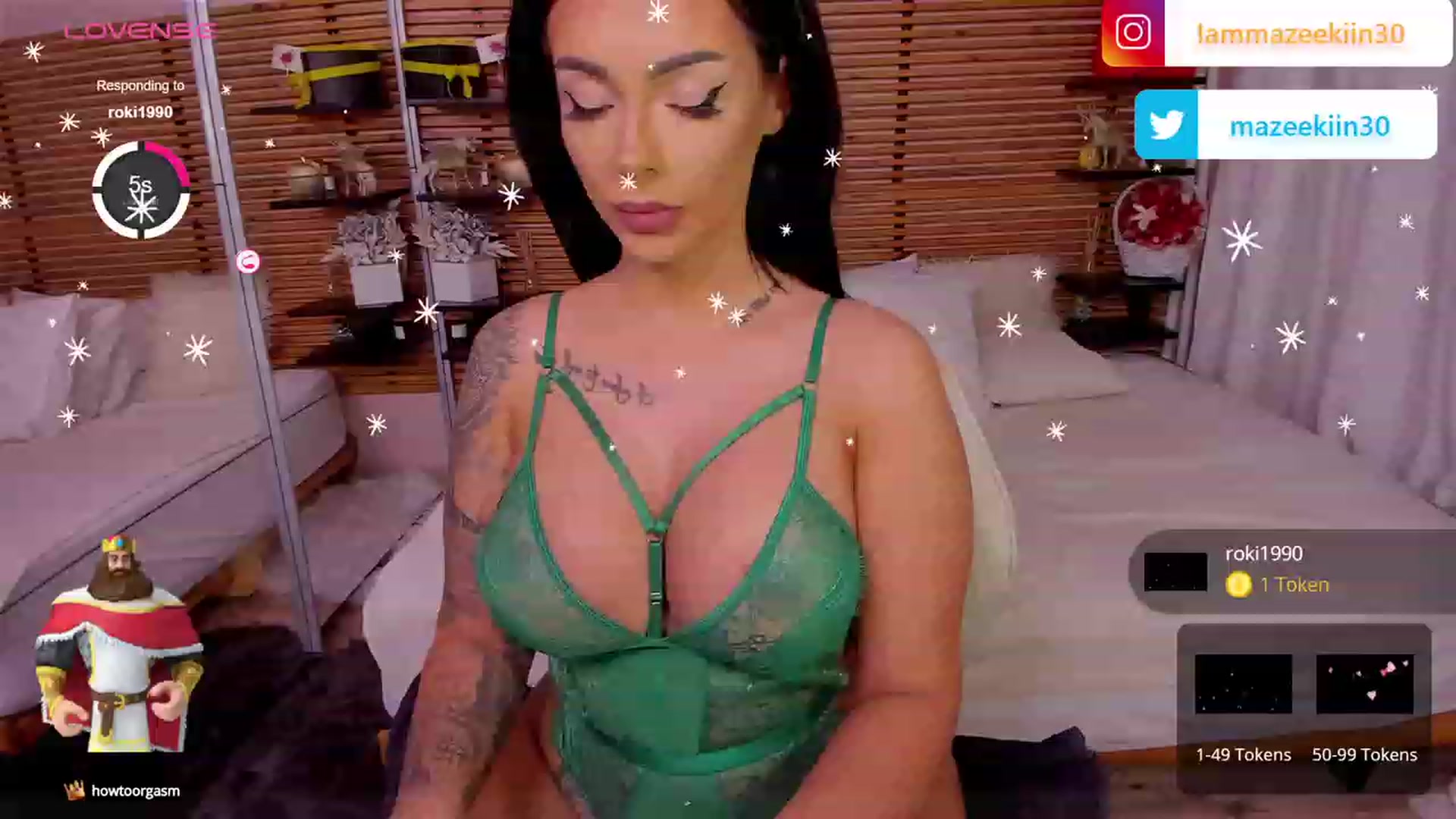 Gallery image thumbnail from Mazeekiin30's myfreecams stream on, 09/17/2023, 20:34 image 9 of 20