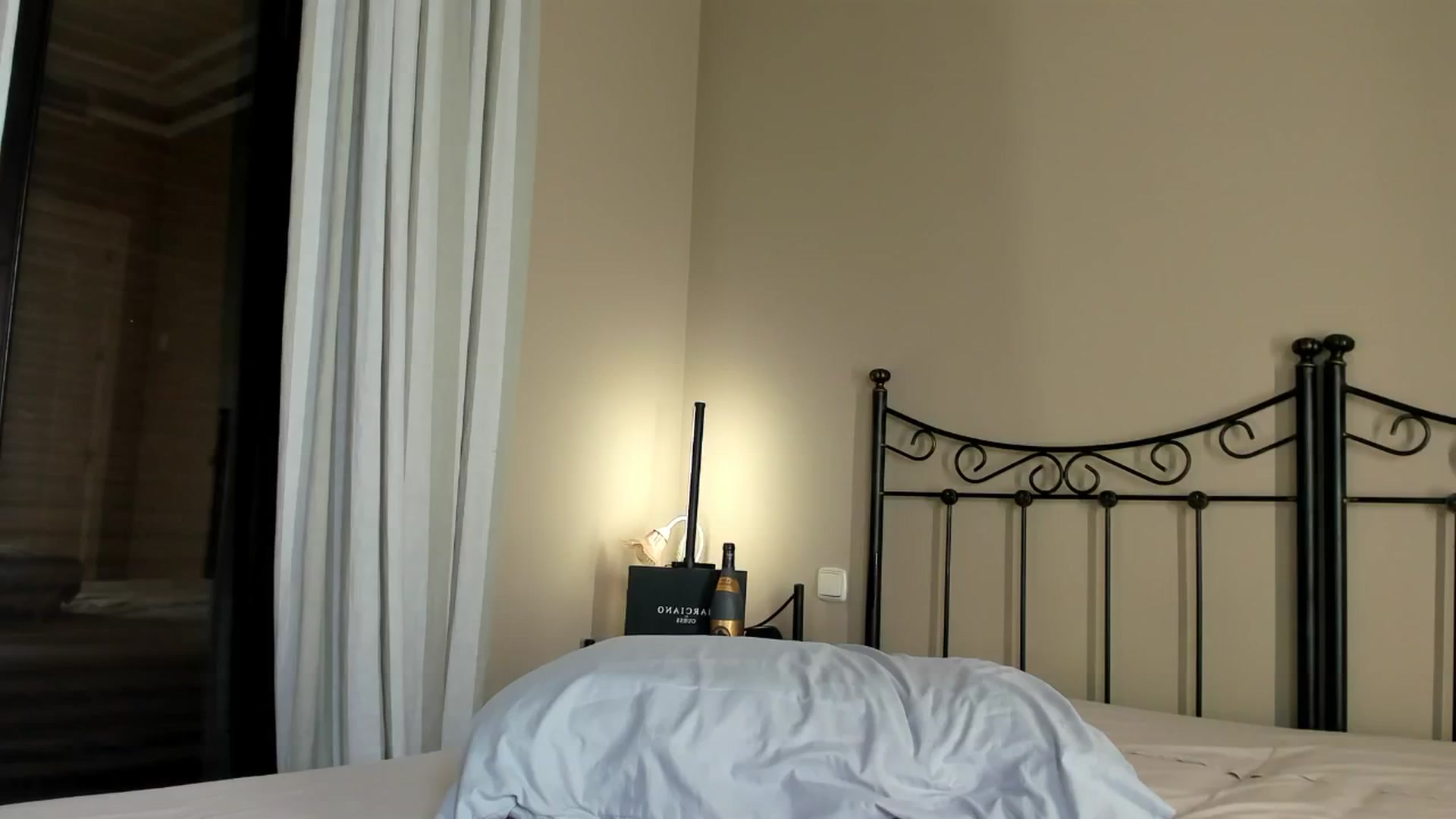 Gallery image thumbnail from Mazeky's myfreecams stream on, 11/20/2024, 24:03 image 5 of 20