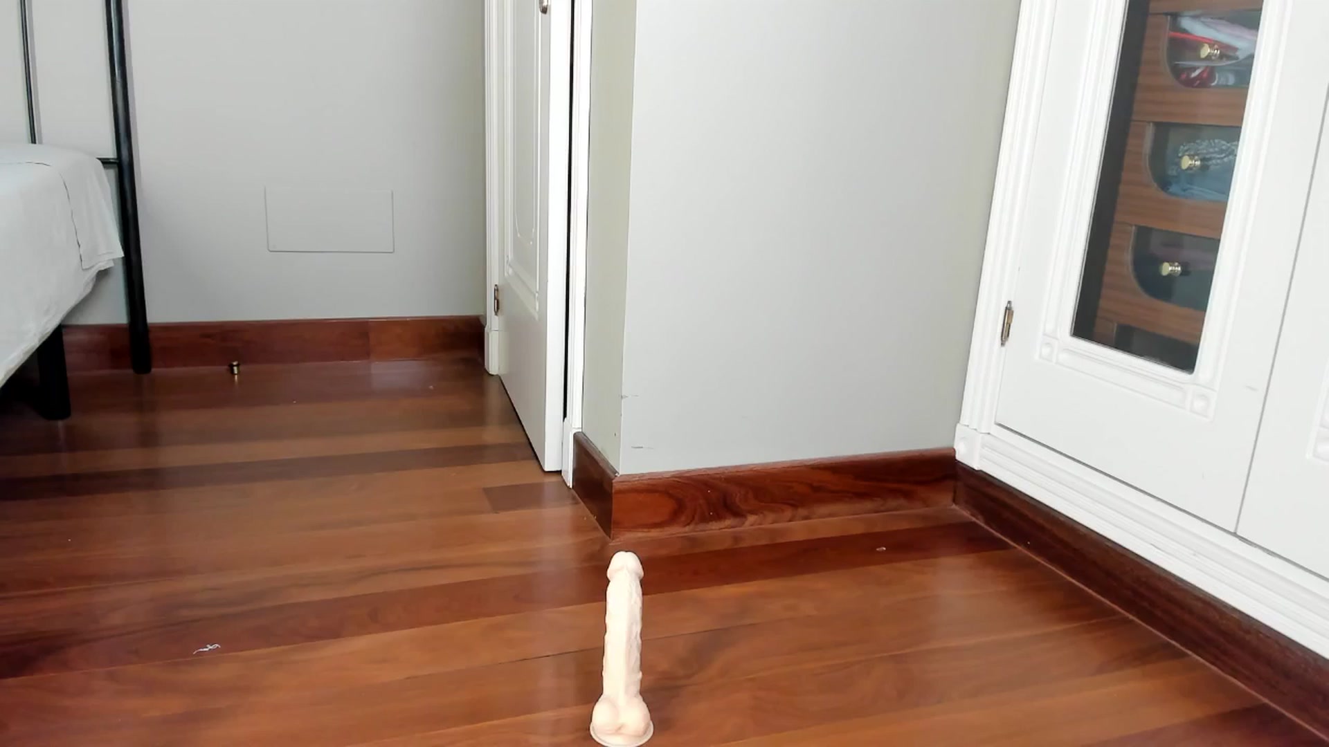 Gallery image thumbnail from Mazeky's myfreecams stream on, 11/20/2024, 24:03 image 8 of 20