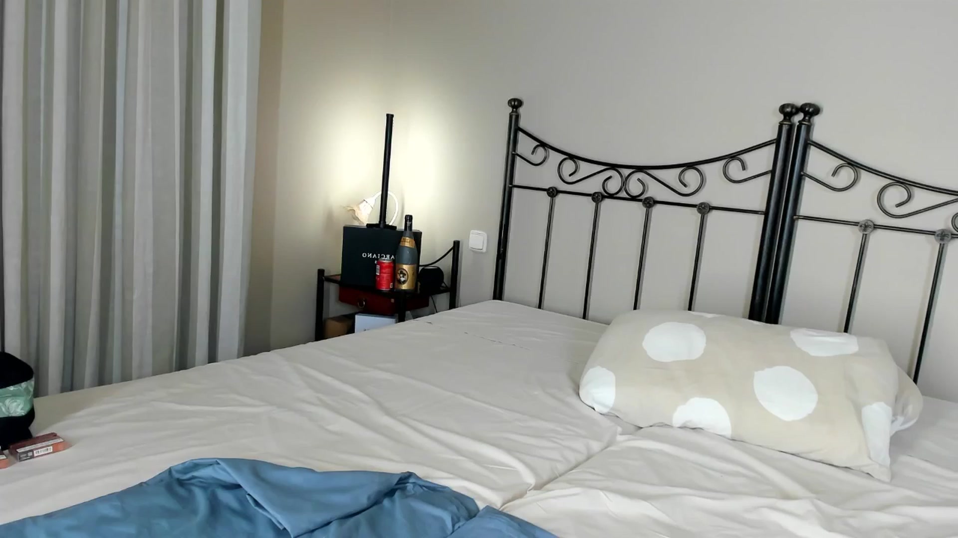 Gallery image thumbnail from Mazeky's myfreecams stream on, 11/20/2024, 21:22 image 19 of 20
