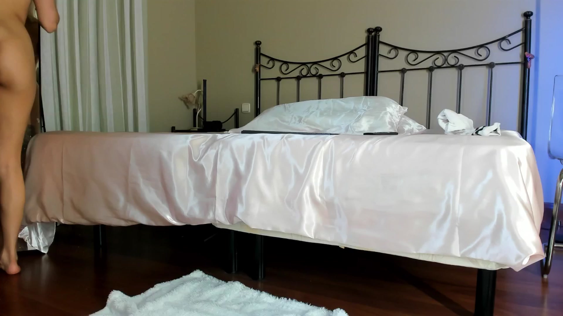 Gallery image thumbnail from Mazeky's myfreecams stream on, 01/12/2025, 01:22 image 10 of 20