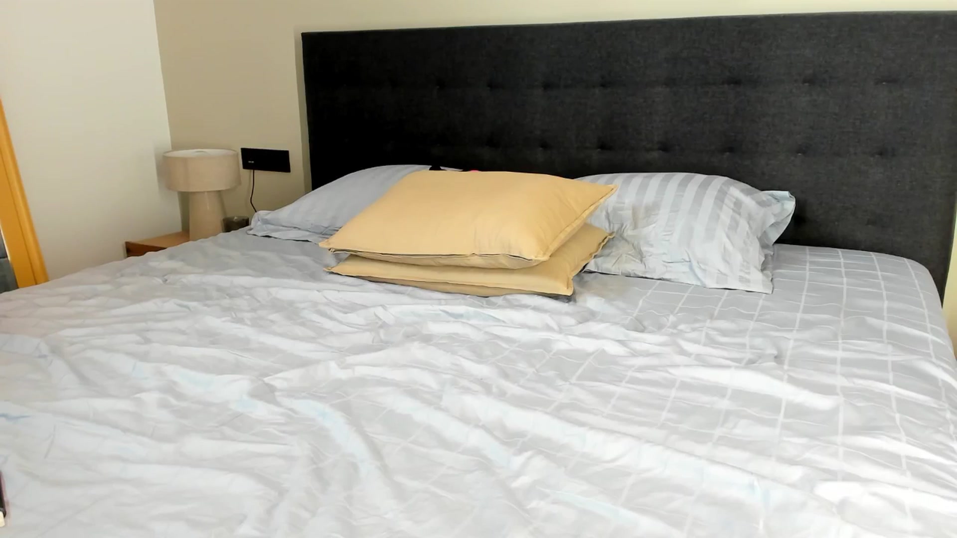 Gallery image thumbnail from Mazeky's myfreecams stream on, 03/04/2025, 21:16 image 15 of 20