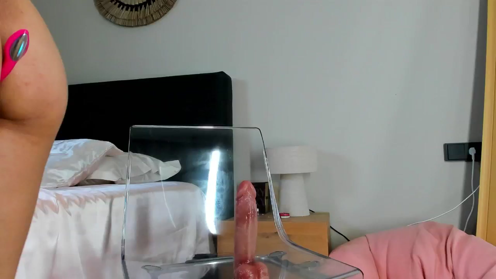 Gallery image thumbnail from Mazeky's myfreecams stream on, 04/17/2025, 18:07 image 15 of 20