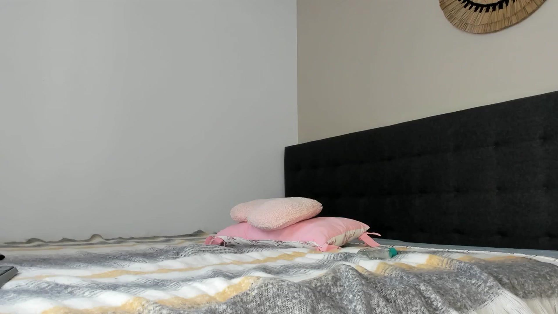 Gallery image thumbnail from Mazeky's myfreecams stream on, 06/04/2025, 20:21 image 6 of 20
