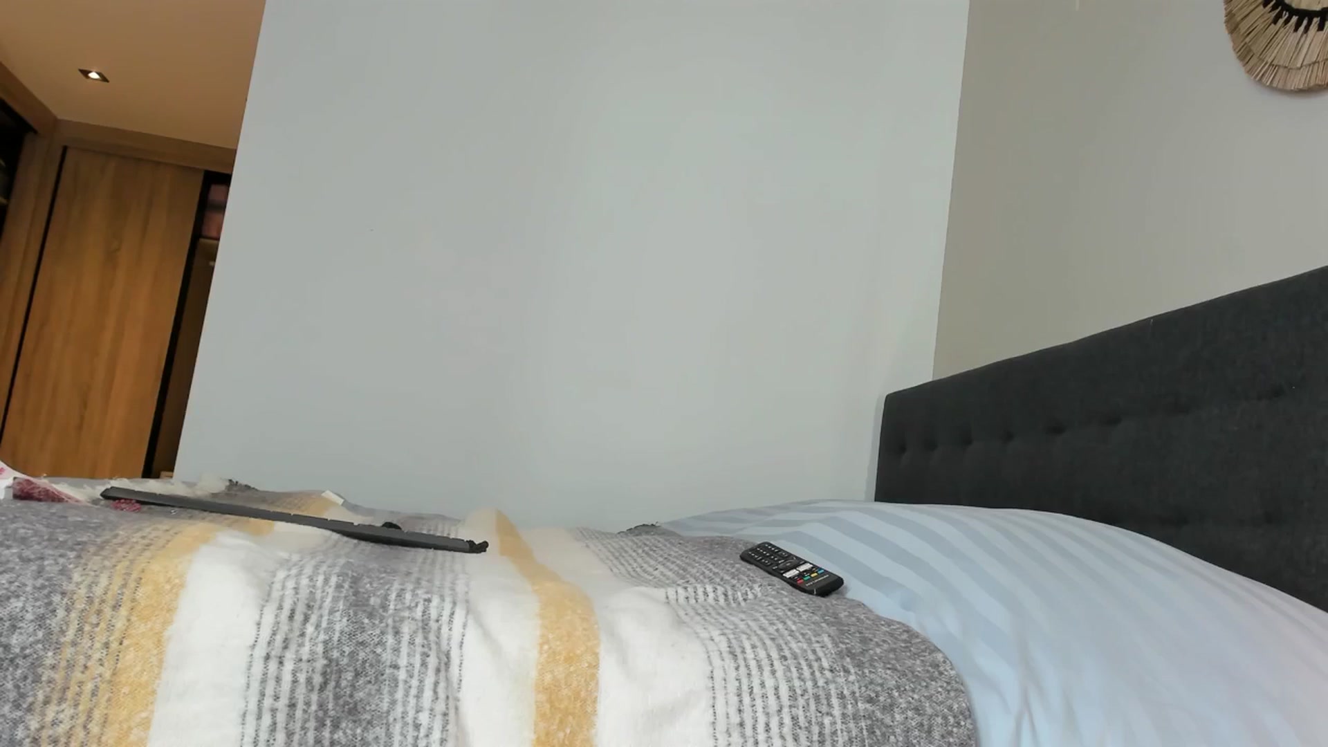 Gallery image thumbnail from Mazeky's myfreecams stream on, 06/28/2025, 21:40 image 4 of 20