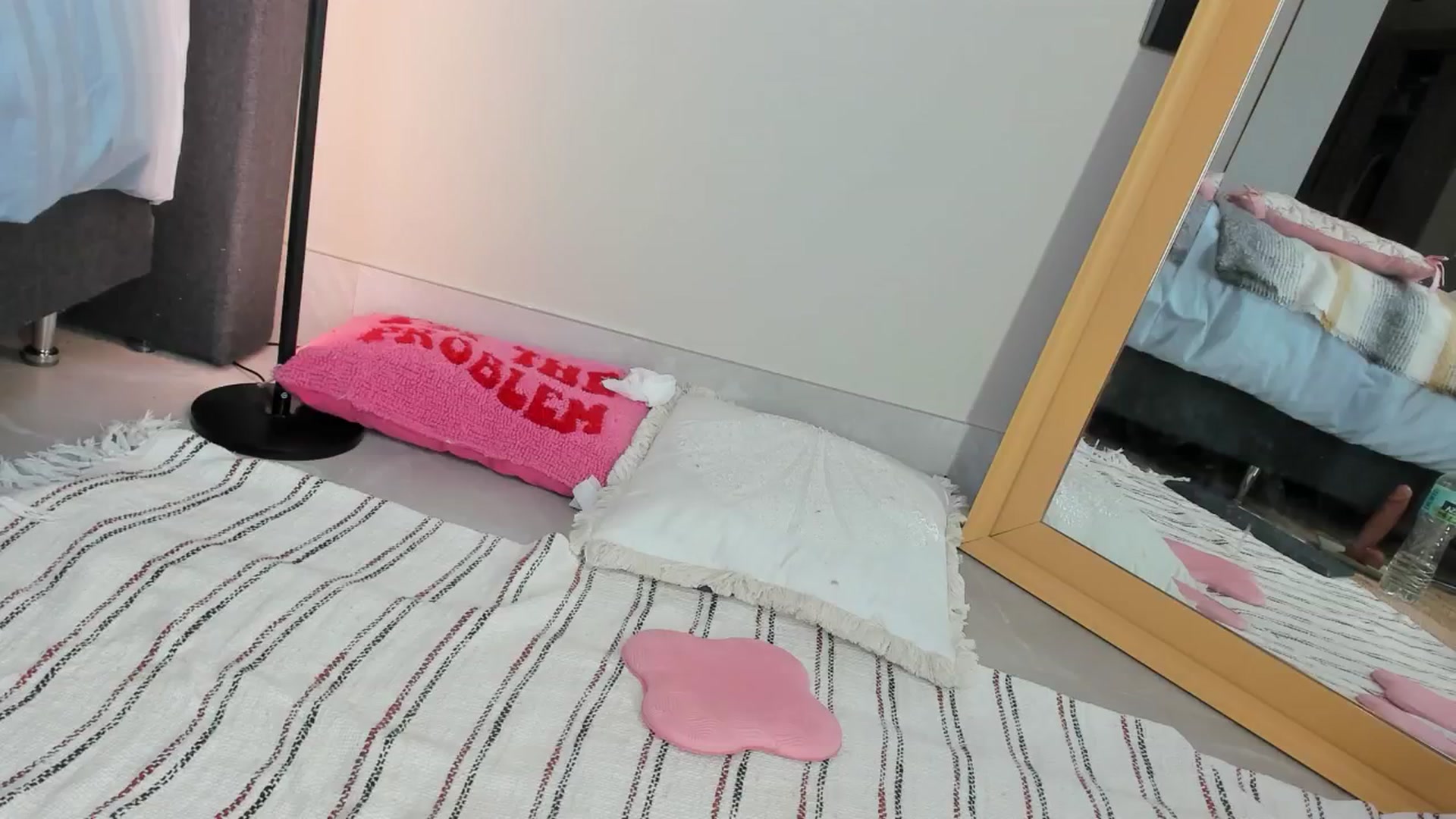 Gallery image thumbnail from Mazeky's myfreecams stream on, 06/29/2025, 01:20 image 1 of 20