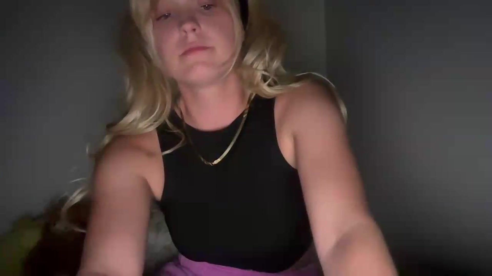 Gallery image thumbnail from Mazie's myfreecams stream on, 07/06/2026, 02:31 image 18 of 20