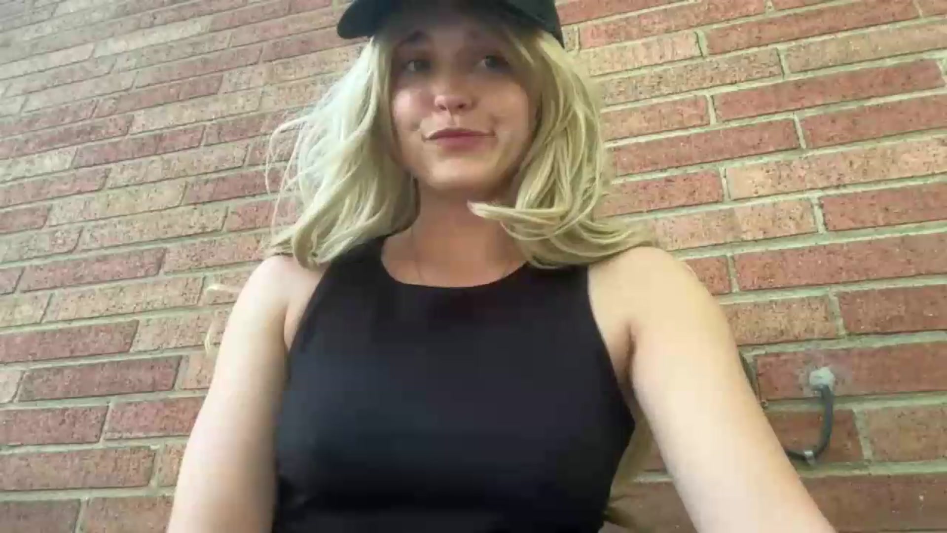 Gallery image thumbnail from Mazie's myfreecams stream on, 07/07/2026, 23:55 image 9 of 20