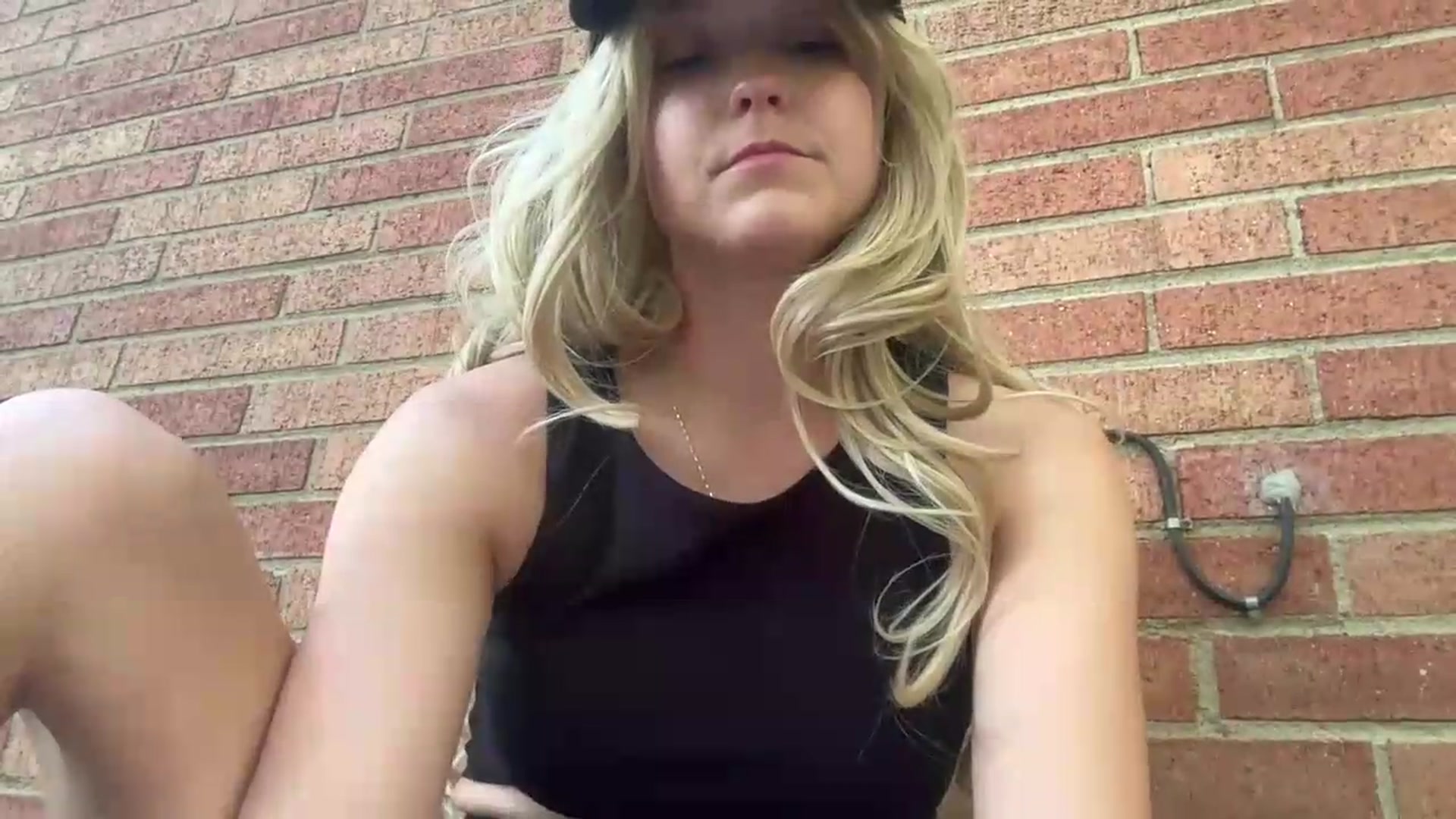 Gallery image thumbnail from Mazie's myfreecams stream on, 07/07/2026, 23:55 image 19 of 20