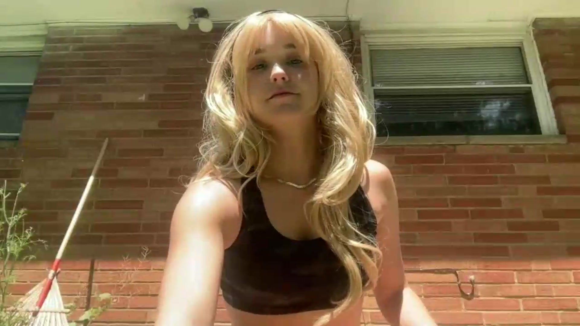 Gallery image thumbnail from Mazie's myfreecams stream on, 07/09/2026, 17:59 image 5 of 20