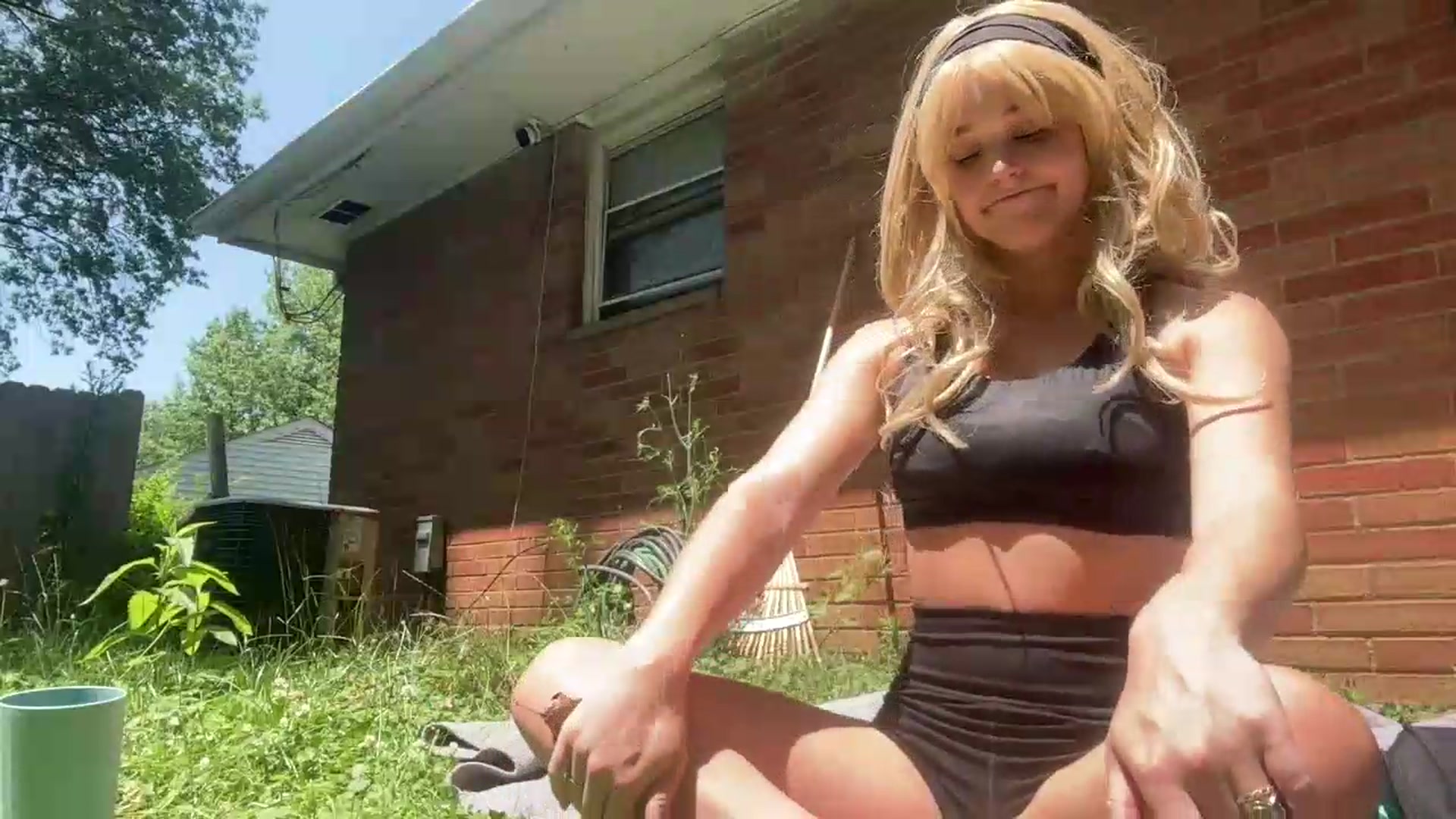 Gallery image thumbnail from Mazie's myfreecams stream on, 07/09/2026, 17:59 image 17 of 20
