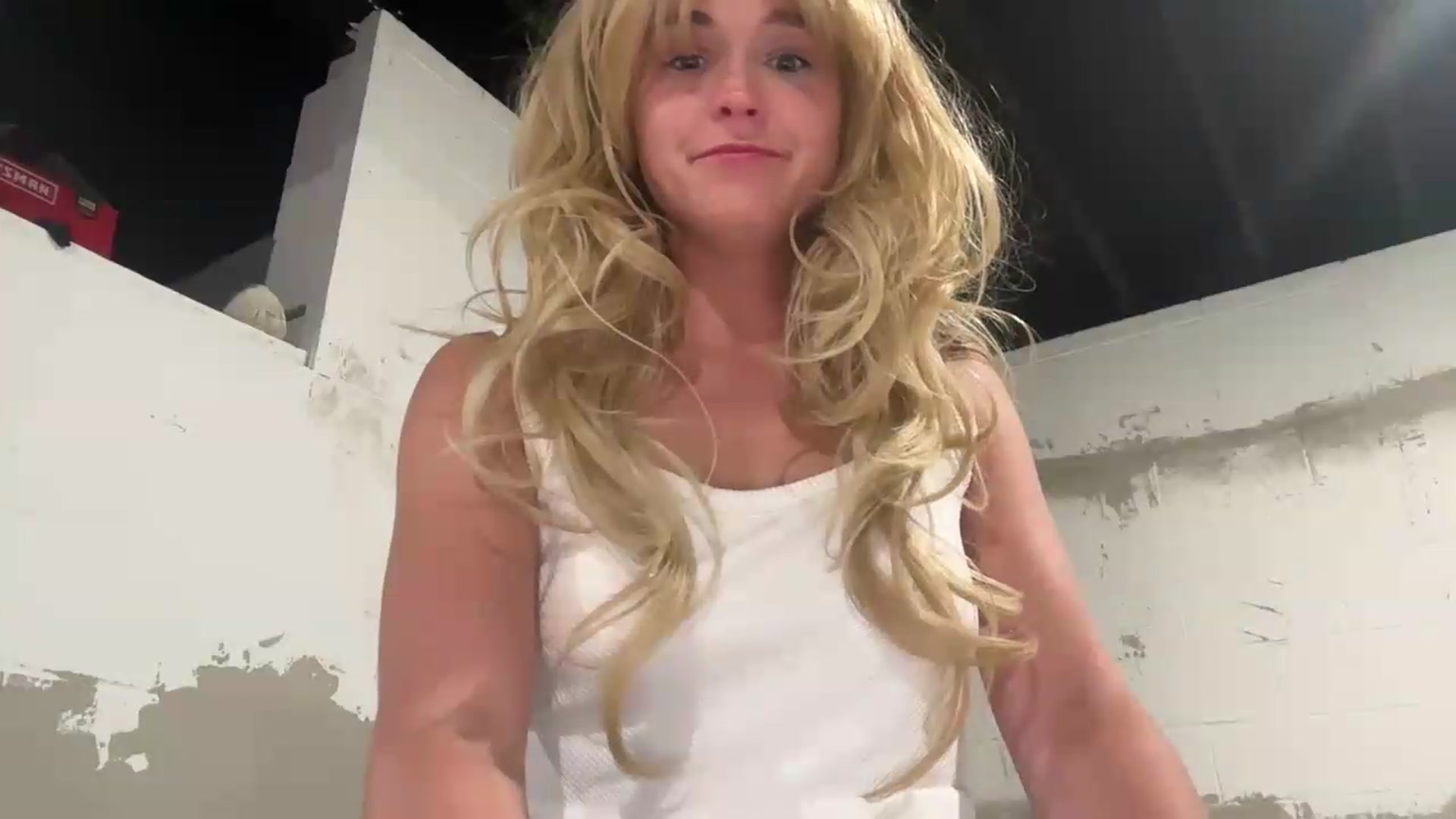 Gallery image thumbnail from Mazie's myfreecams stream on, 08/12/2026, 23:25 image 4 of 20